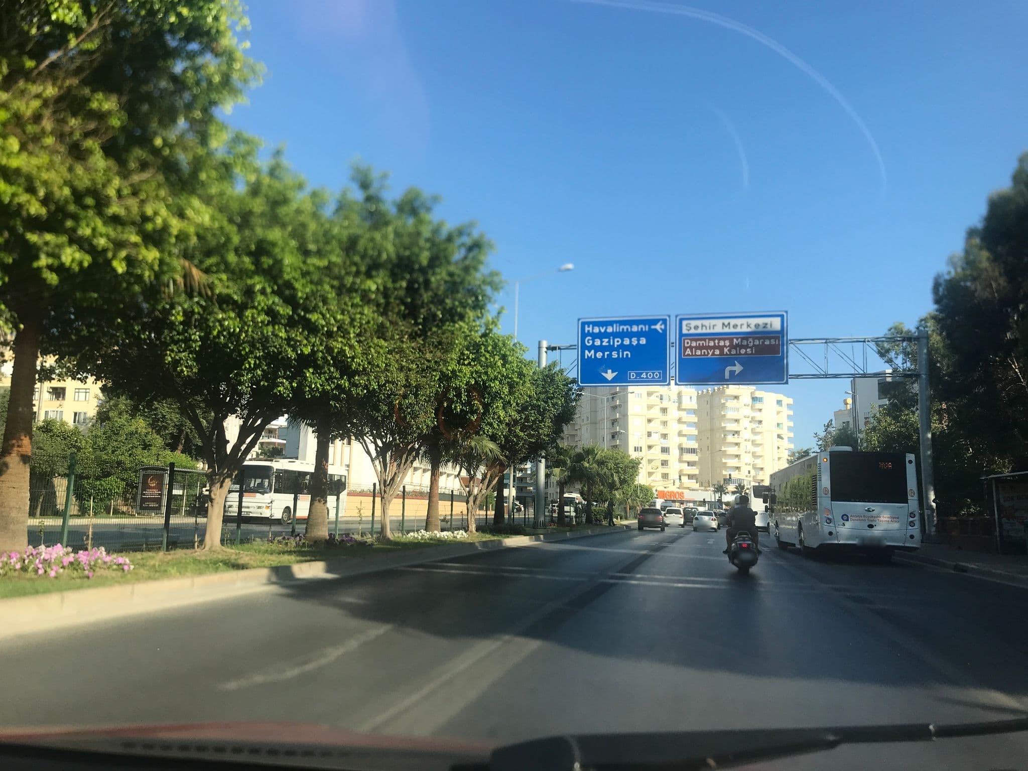 Street view near GK, Tosmur — © alpzsarac (CC BY-SA · Mapillary)