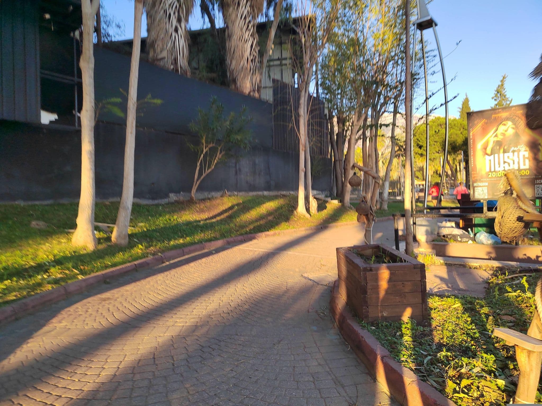 Street view near Serdes Pansiyon, Kemer — © pavelmelnikov (CC BY-SA · Mapillary)