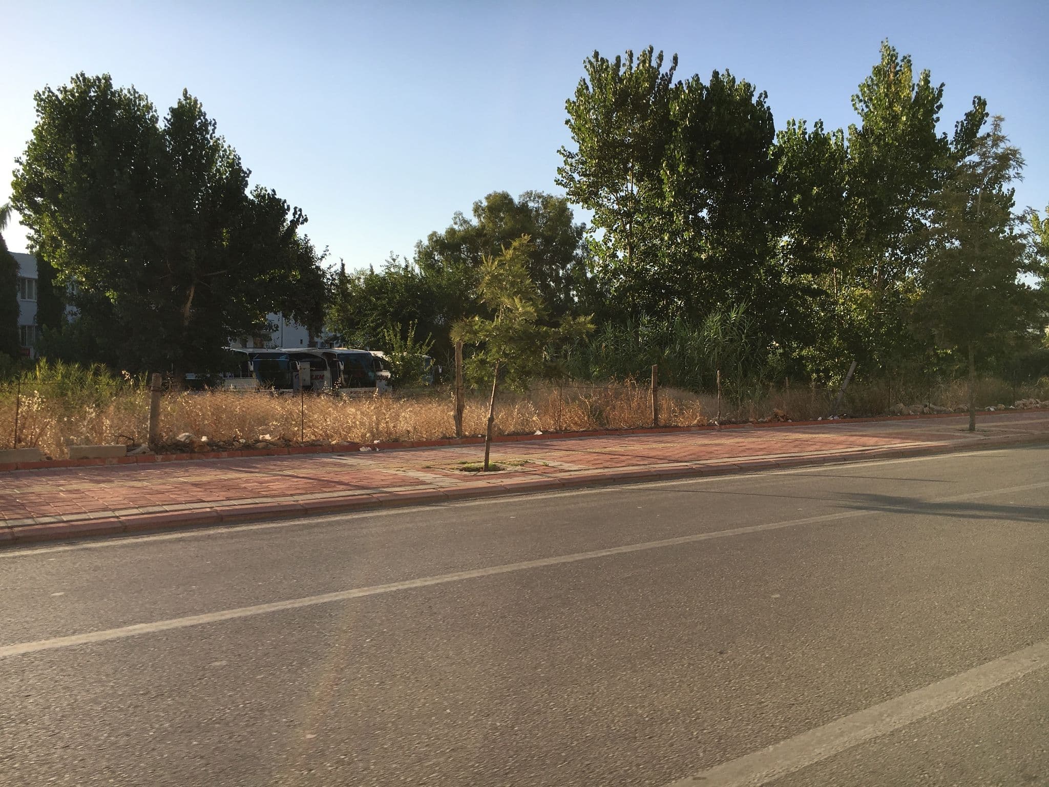 Street view near Ankara Uykun Pansiyon, Antalya — © ubenzer (CC BY-SA · Mapillary)