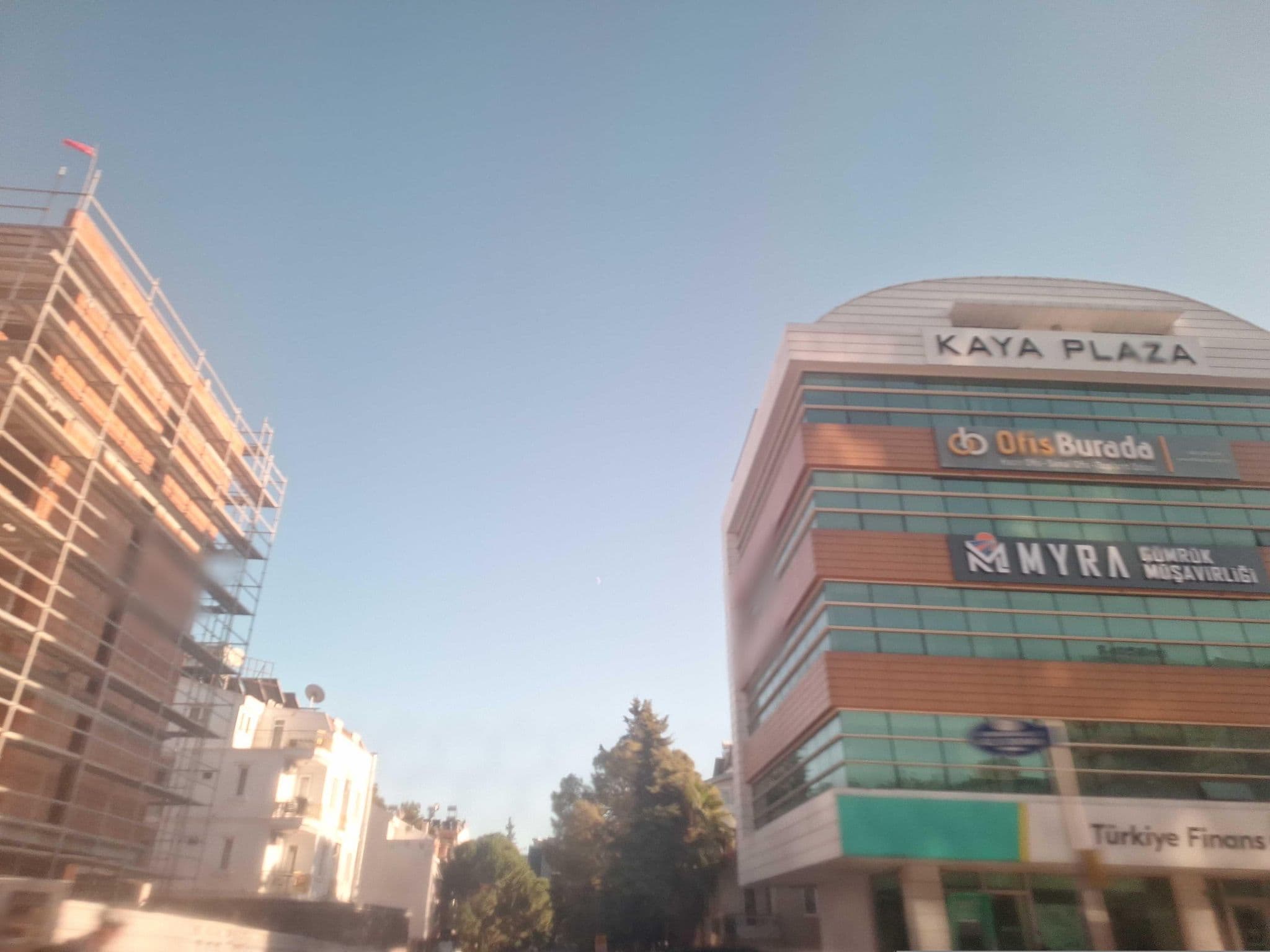 Street view near HOTEL EGEHAN, Bahtılı — © Guria (CC BY-SA · Mapillary)