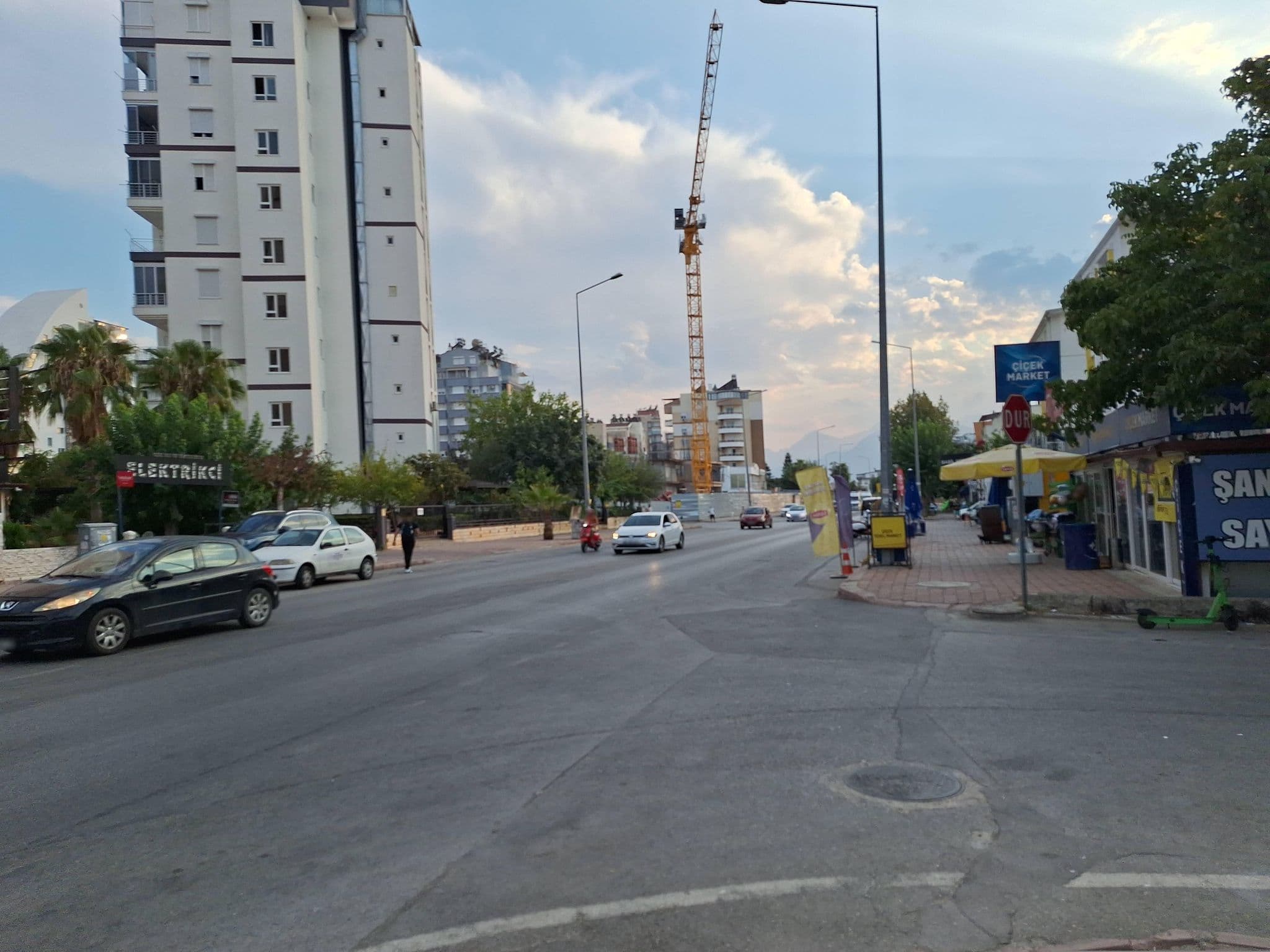 Street view near Şule Pansiyon, Antalya — © Guria (CC BY-SA · Mapillary)