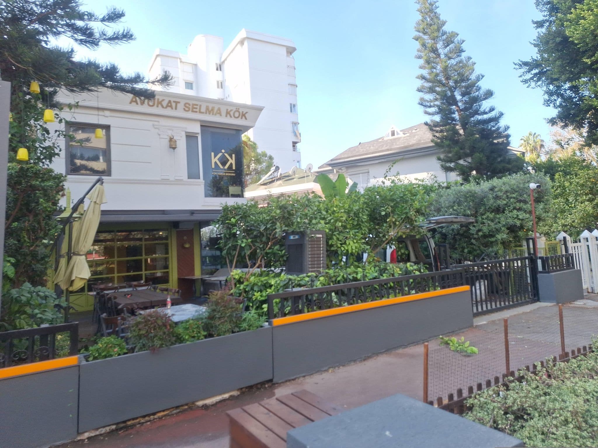 Street view near Adonis Hotel Banket Ofis, Muratpaşa — © Guria (CC BY-SA · Mapillary)