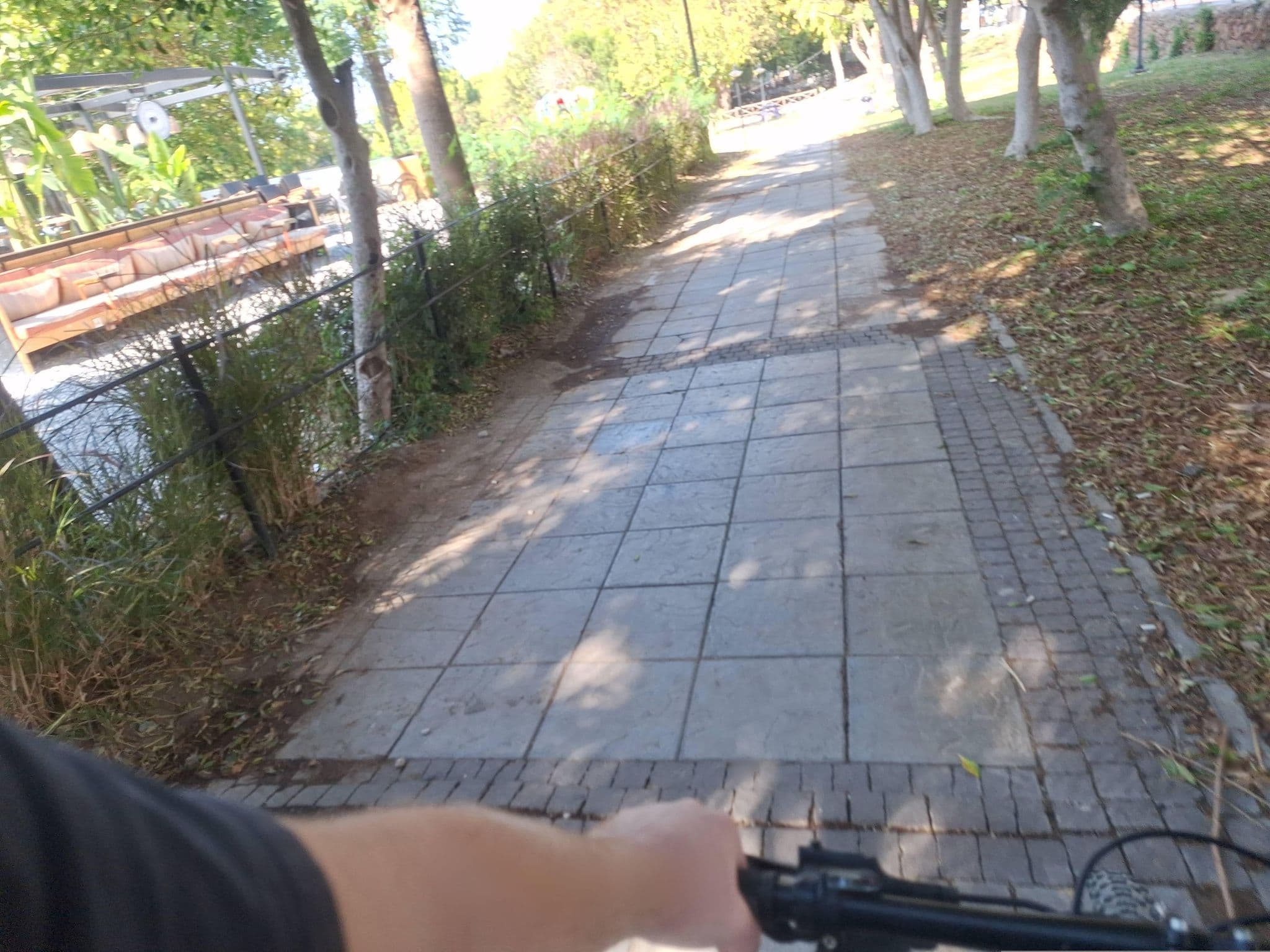 Street view near kenan ozkaya sekerleme ve pinekleme alani, Muratpaşa — © Guria (CC BY-SA · Mapillary)