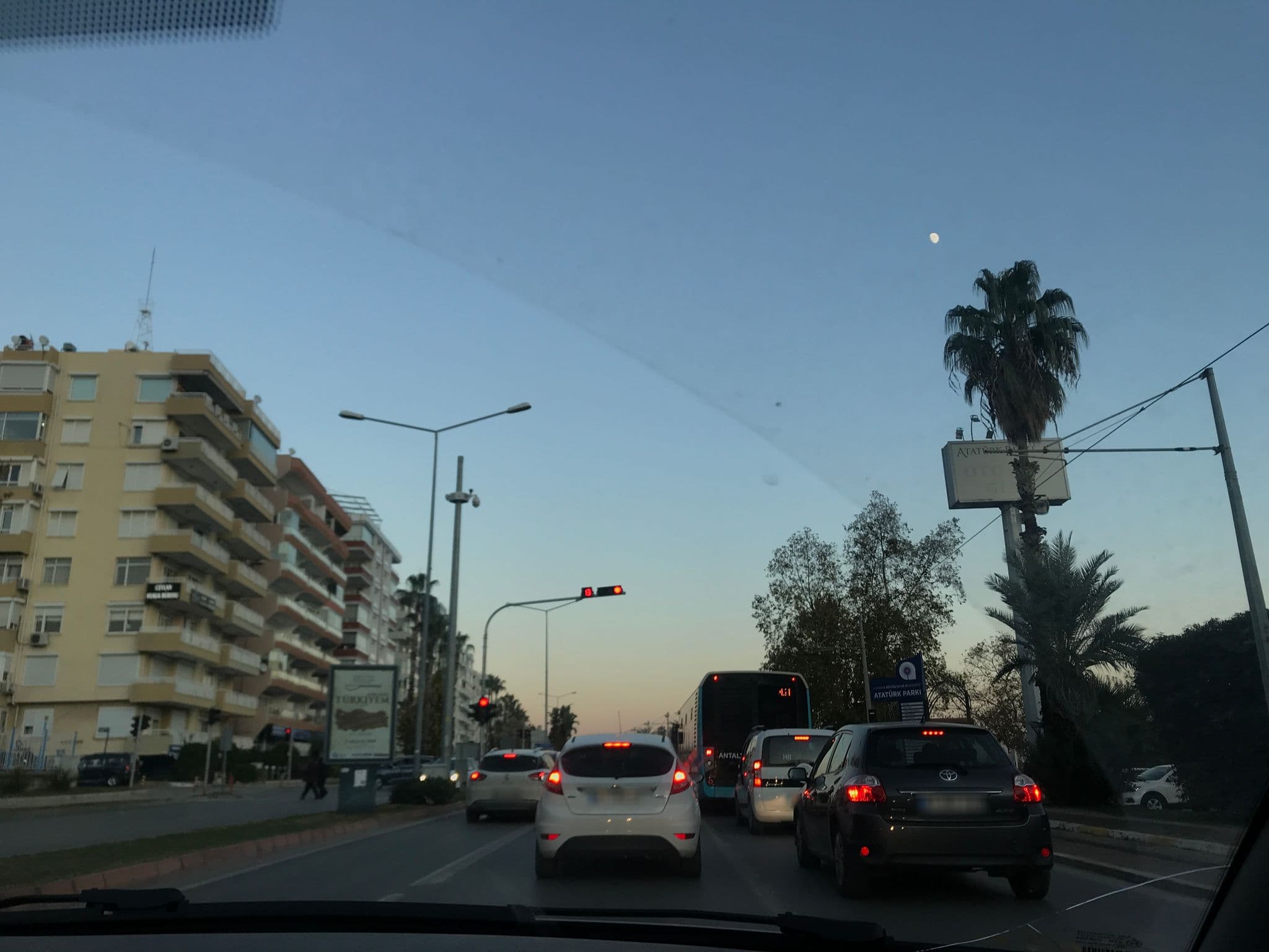 Street view near Harrington Park Resort, Antalya — © ferahkoksal (CC BY-SA · Mapillary)