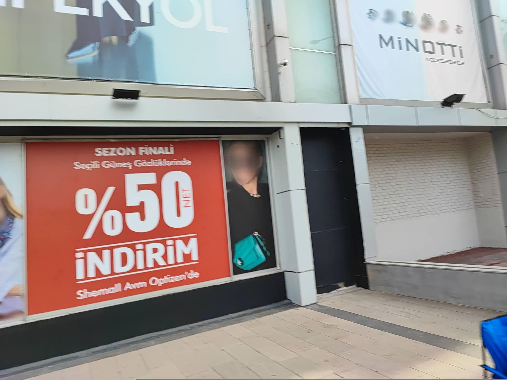 Street view near Ets Tur Zanak Turizm, Muratpaşa — © Guria (CC BY-SA · Mapillary)