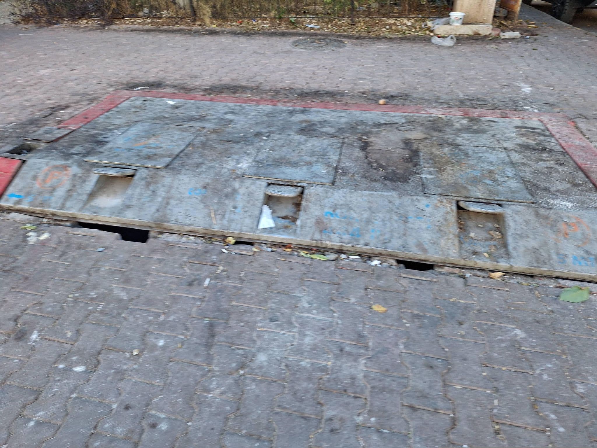 Street view near Jakuzide, Muratpaşa — © Guria (CC BY-SA · Mapillary)