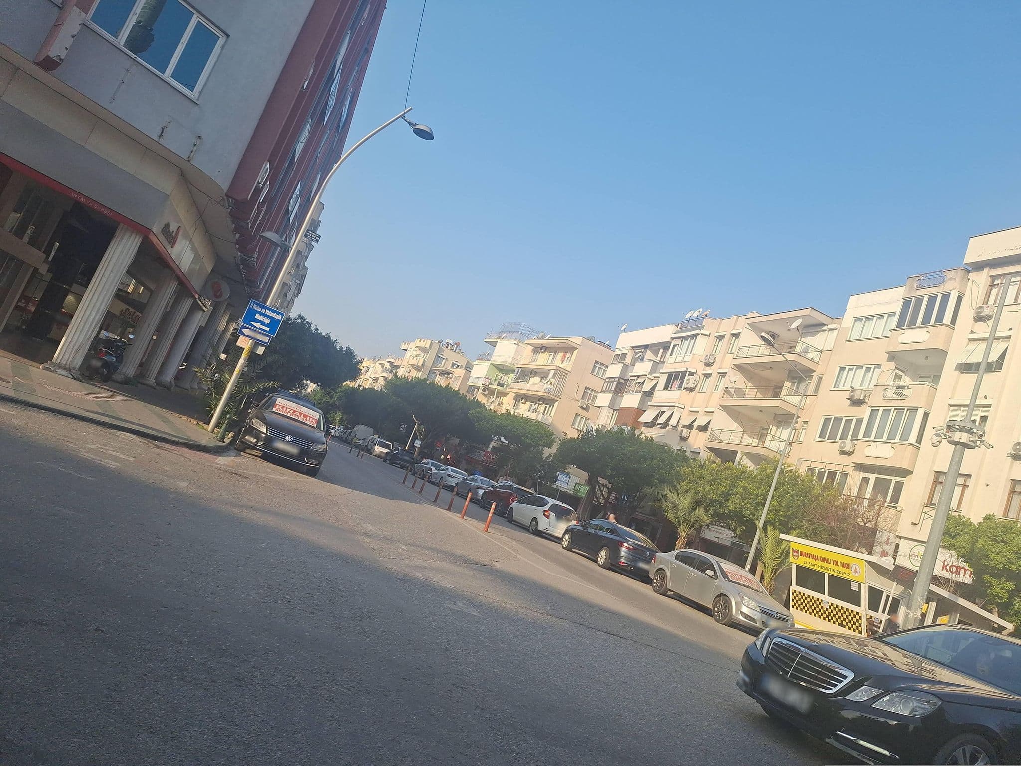 Street view near Akra Barut Hotel Lara, Antalya — © Guria (CC BY-SA · Mapillary)