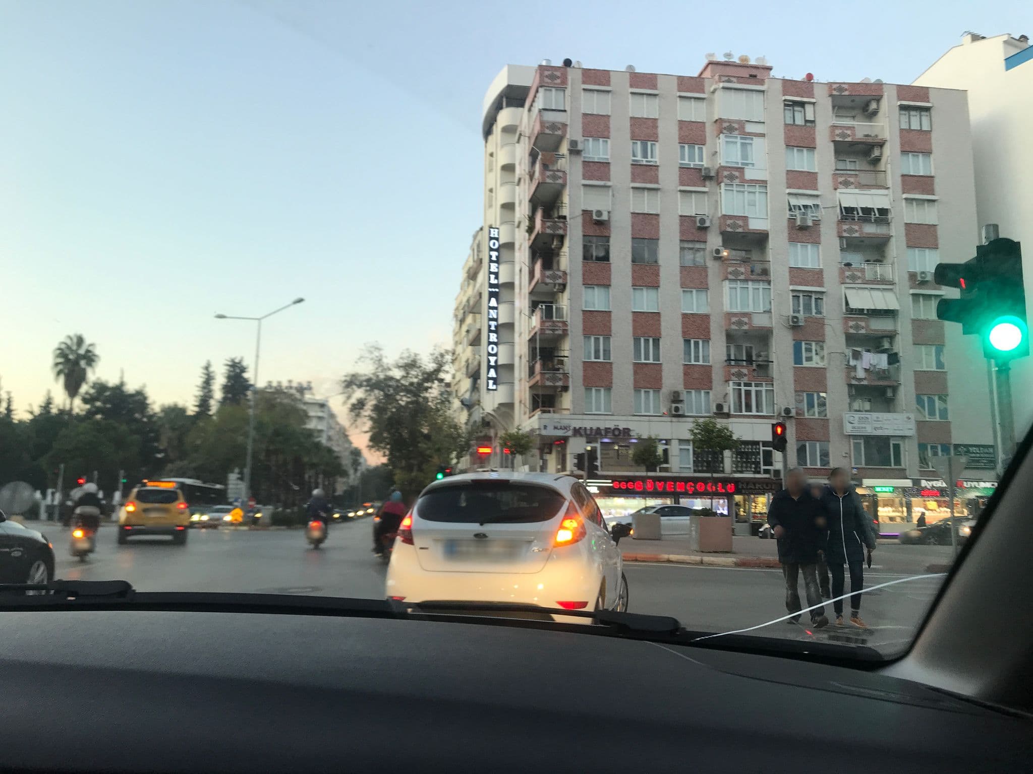 Street view near Eski Günler, Antalya — © ferahkoksal (CC BY-SA · Mapillary)