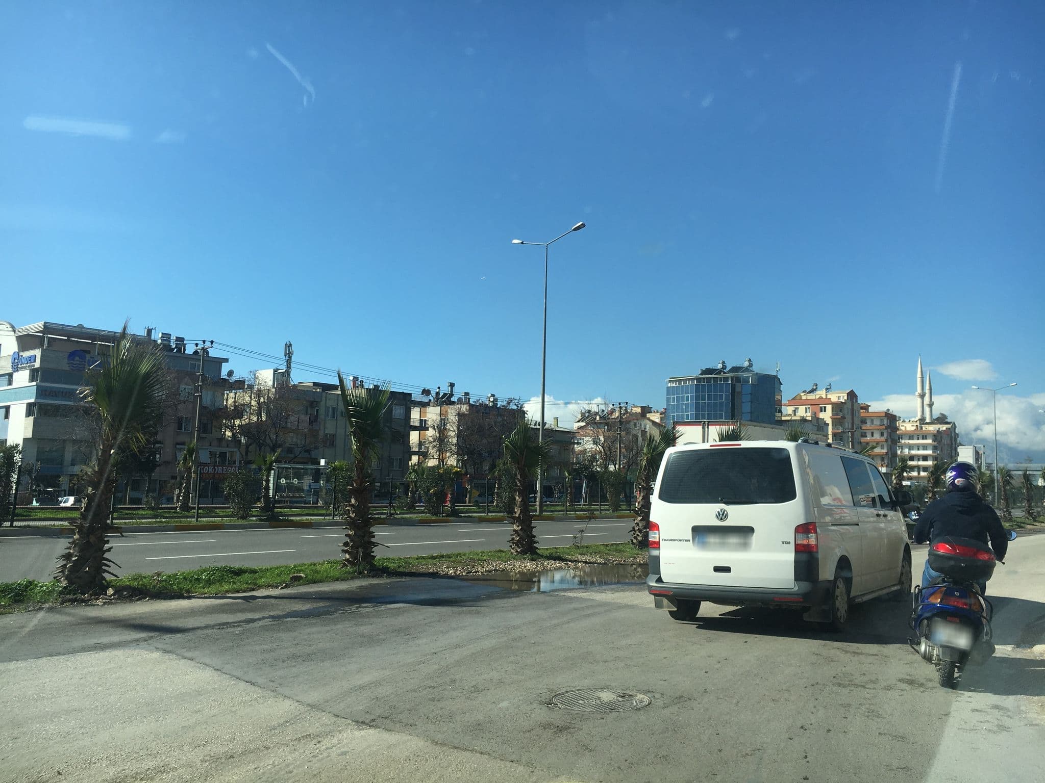 Street view near Alva Donna Beach Resort Comfort, Antalya — © semi (CC BY-SA · Mapillary)