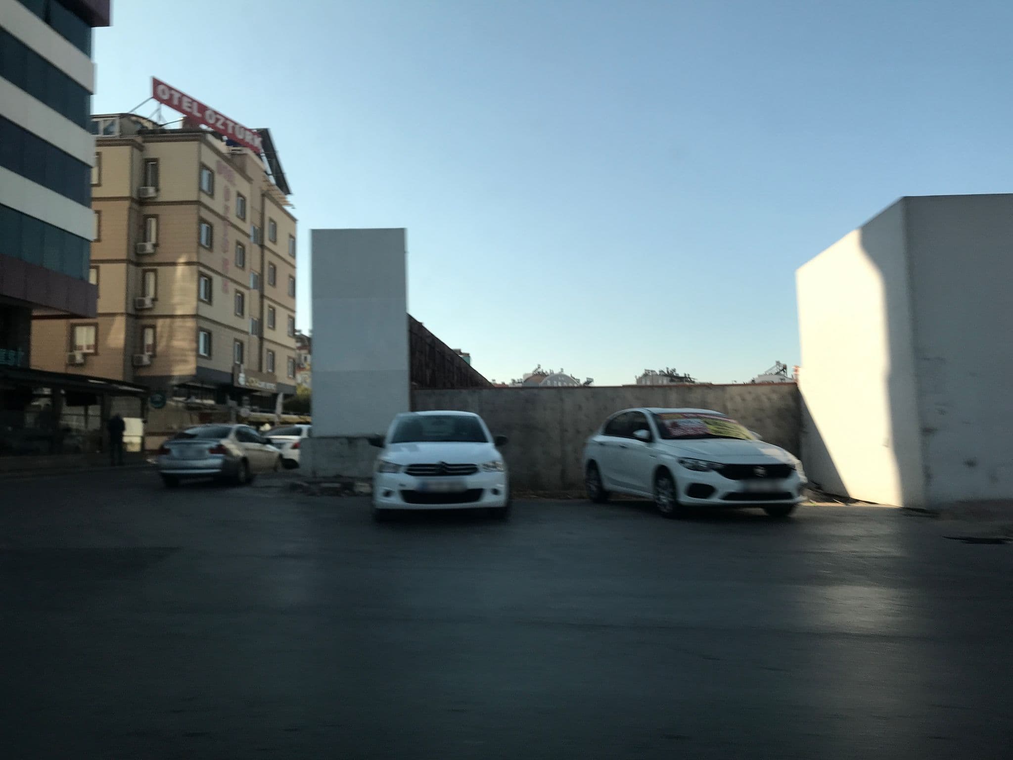 Street view near Elips royal otel etiler, Antalya — © ferahkoksal (CC BY-SA · Mapillary)