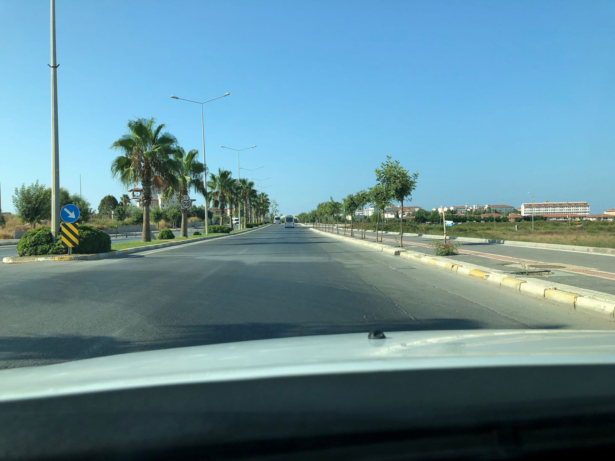 Street view near Cristal Sunrise Queen, Gültepe — © schwartauch (CC BY-SA · Mapillary)