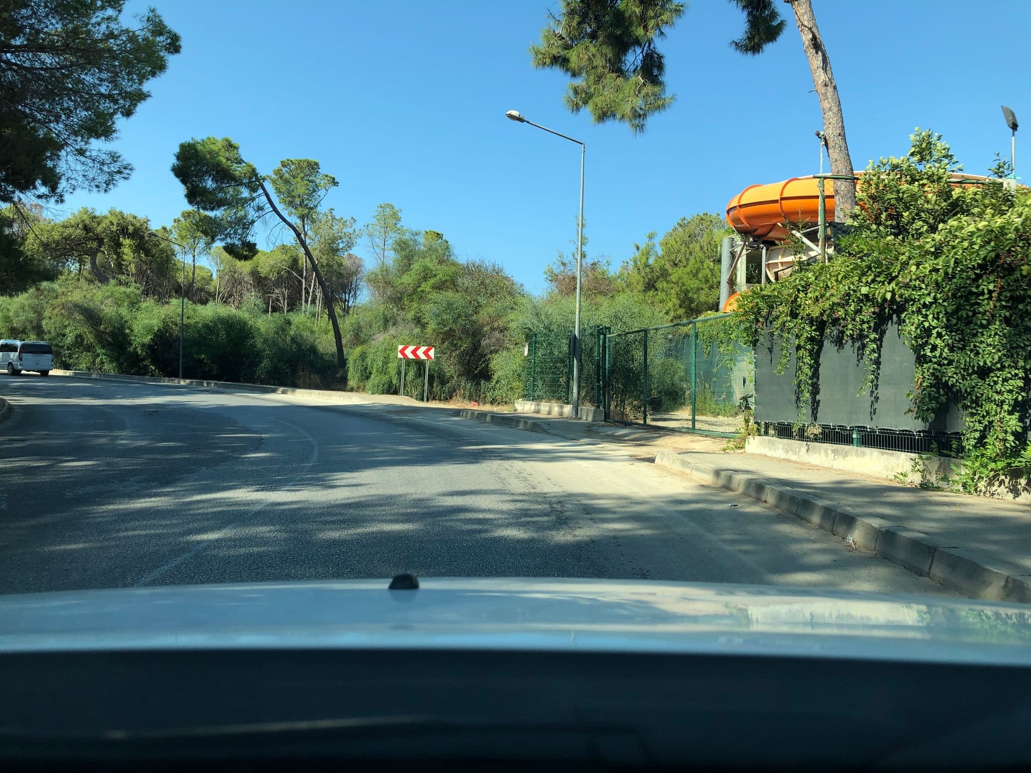 Street view near Alibey Resort Hotel, Side — © schwartauch (CC BY-SA · Mapillary)