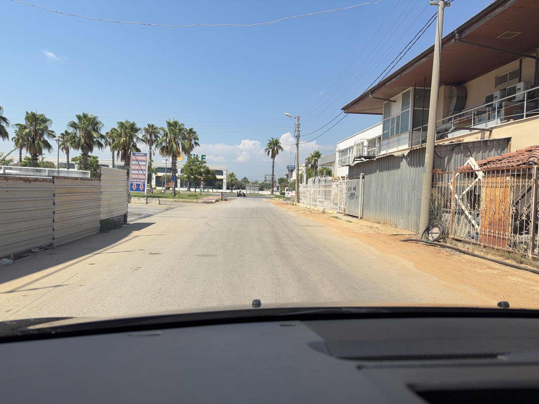 Street view near Robınson, Manavgat — © wasd42 (CC BY-SA · Mapillary)