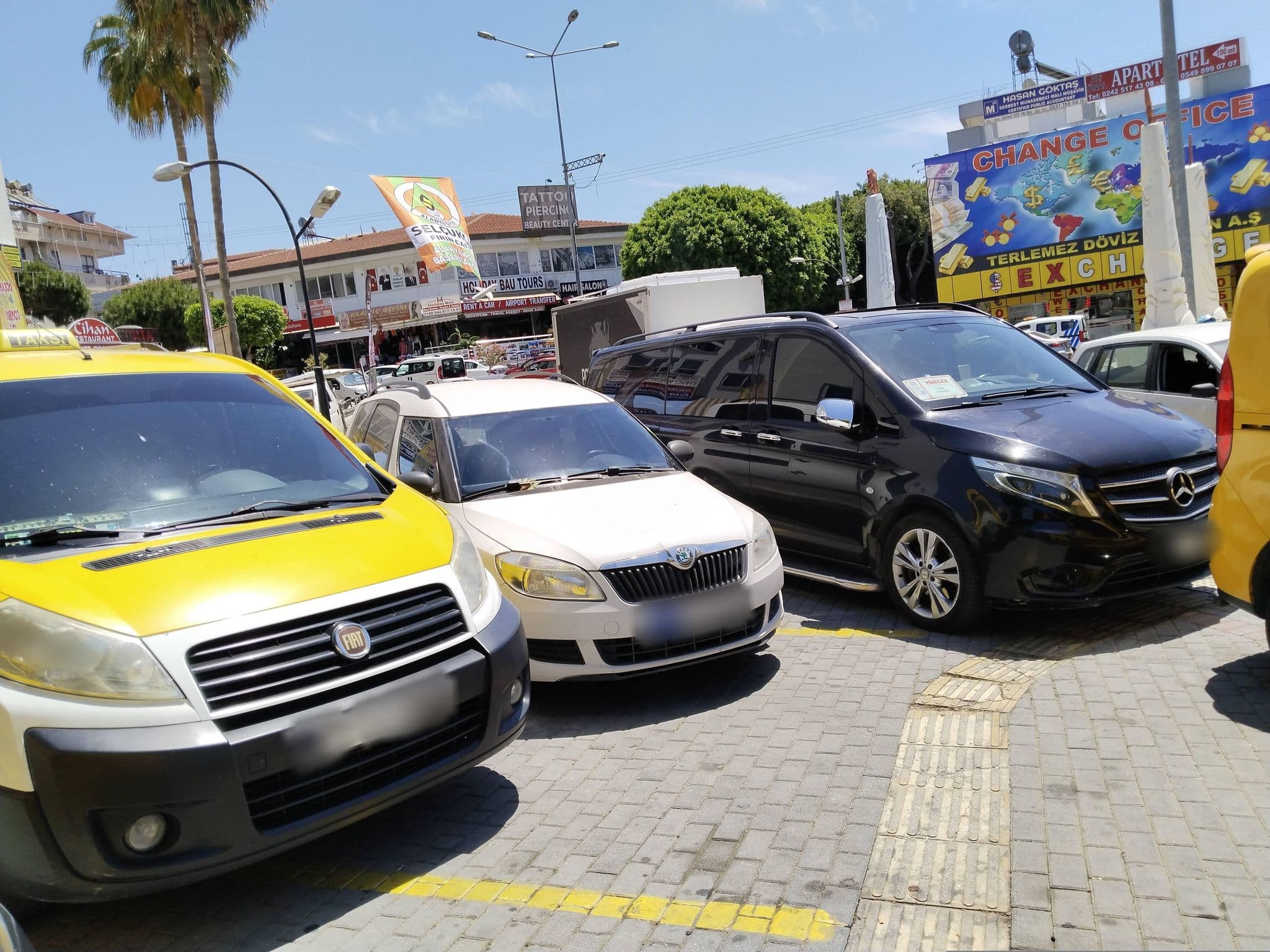 Street view near Raina Otel, Avsallar — © Yurikson (CC BY-SA · Mapillary)