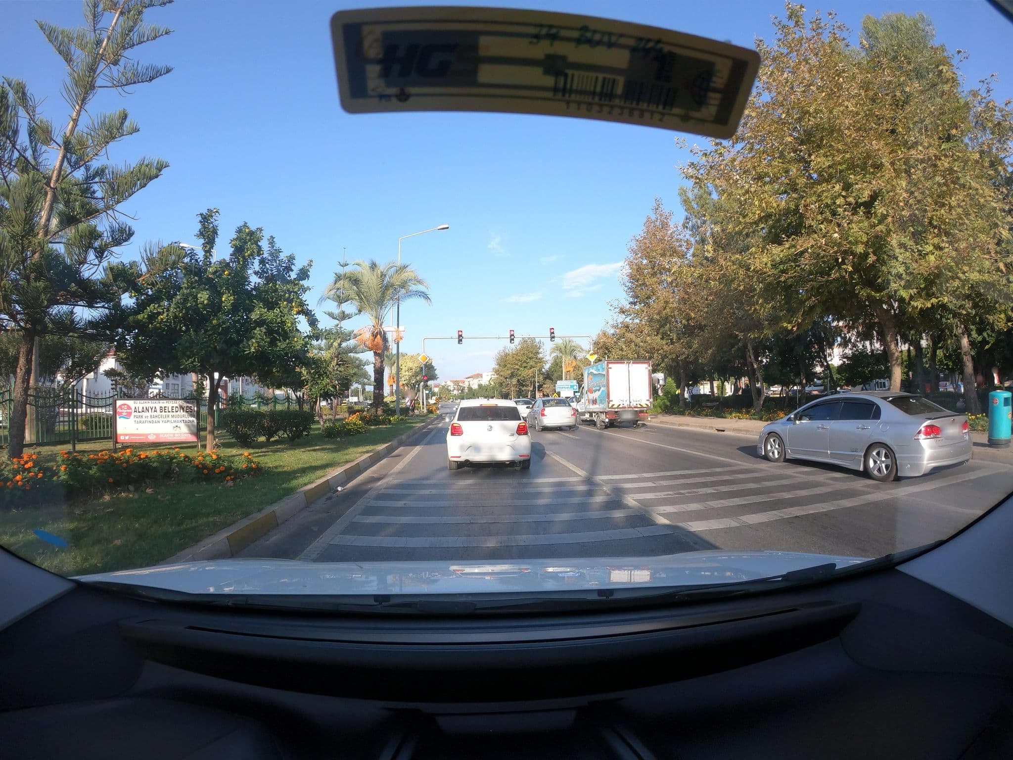 Street view near Litore Resort Hotel & Spa, Payallar — © krm (CC BY-SA · Mapillary)