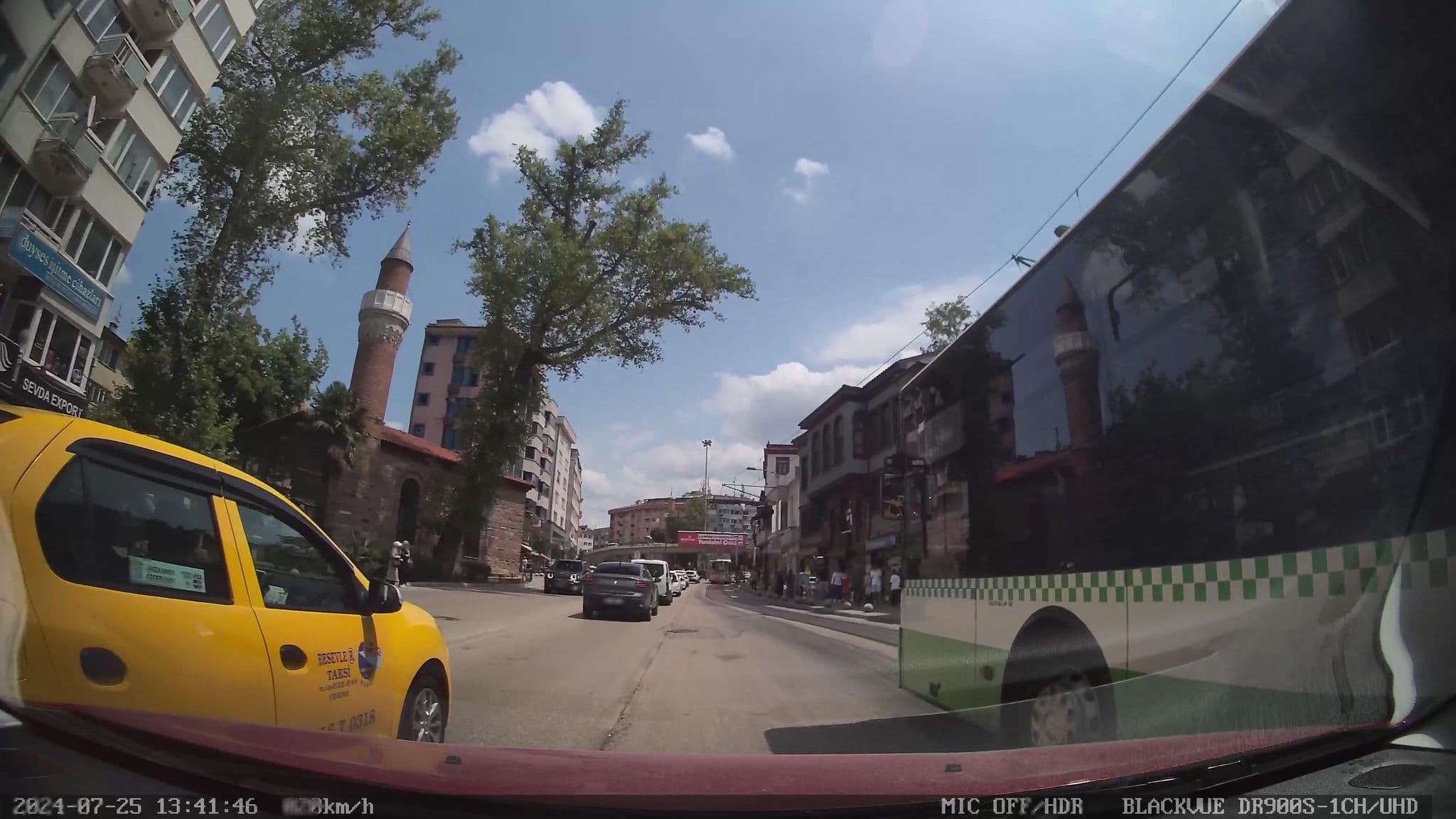 Street view near Class Hotel, Bursa — © unen (CC BY-SA · Mapillary)