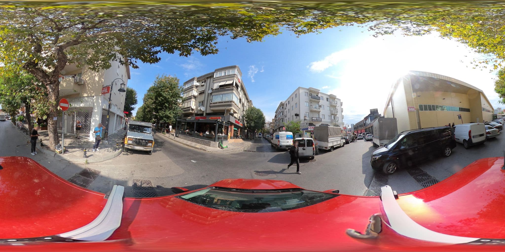 Street view near Emsa Hotel Maltepe, Maltepe — © ademturkmen (CC BY-SA · Mapillary)