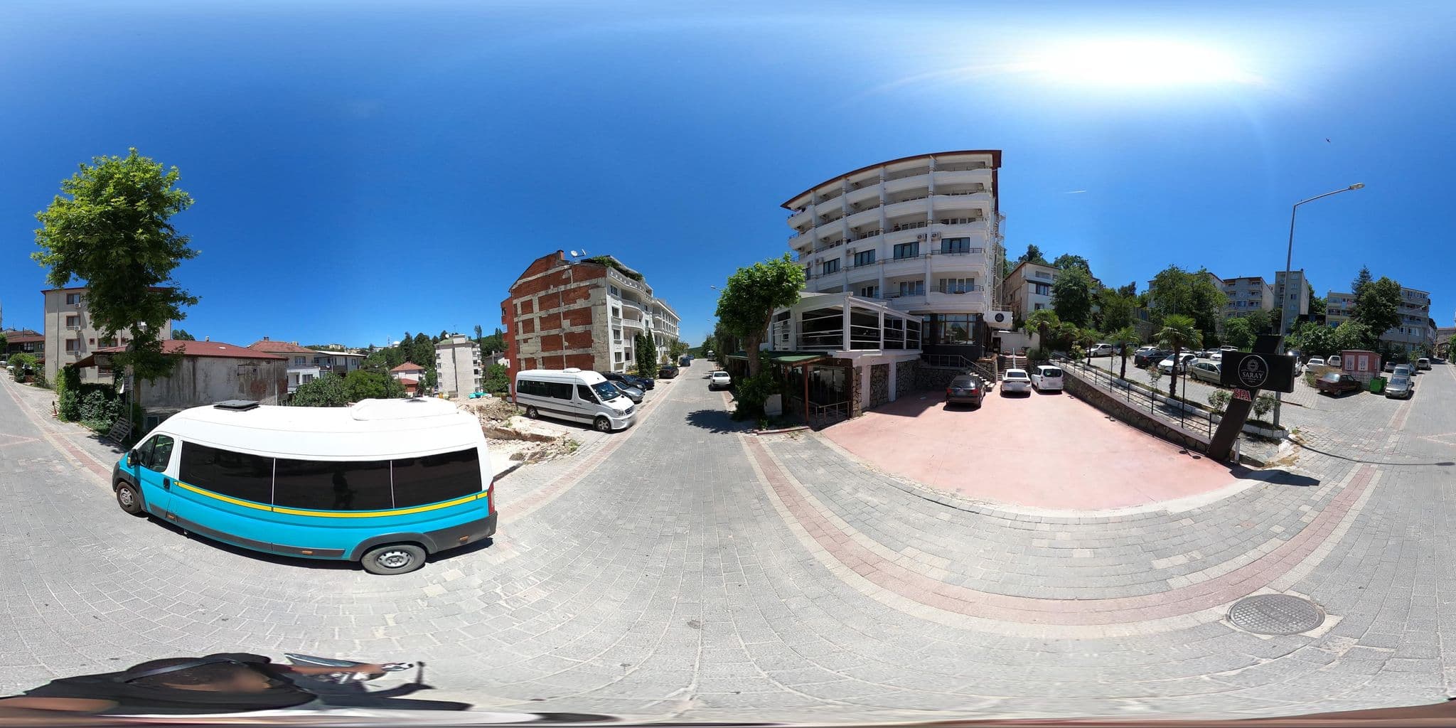 Street view near Azim thermal hotel, Kadıköy — © Harsake (CC BY-SA · Mapillary)