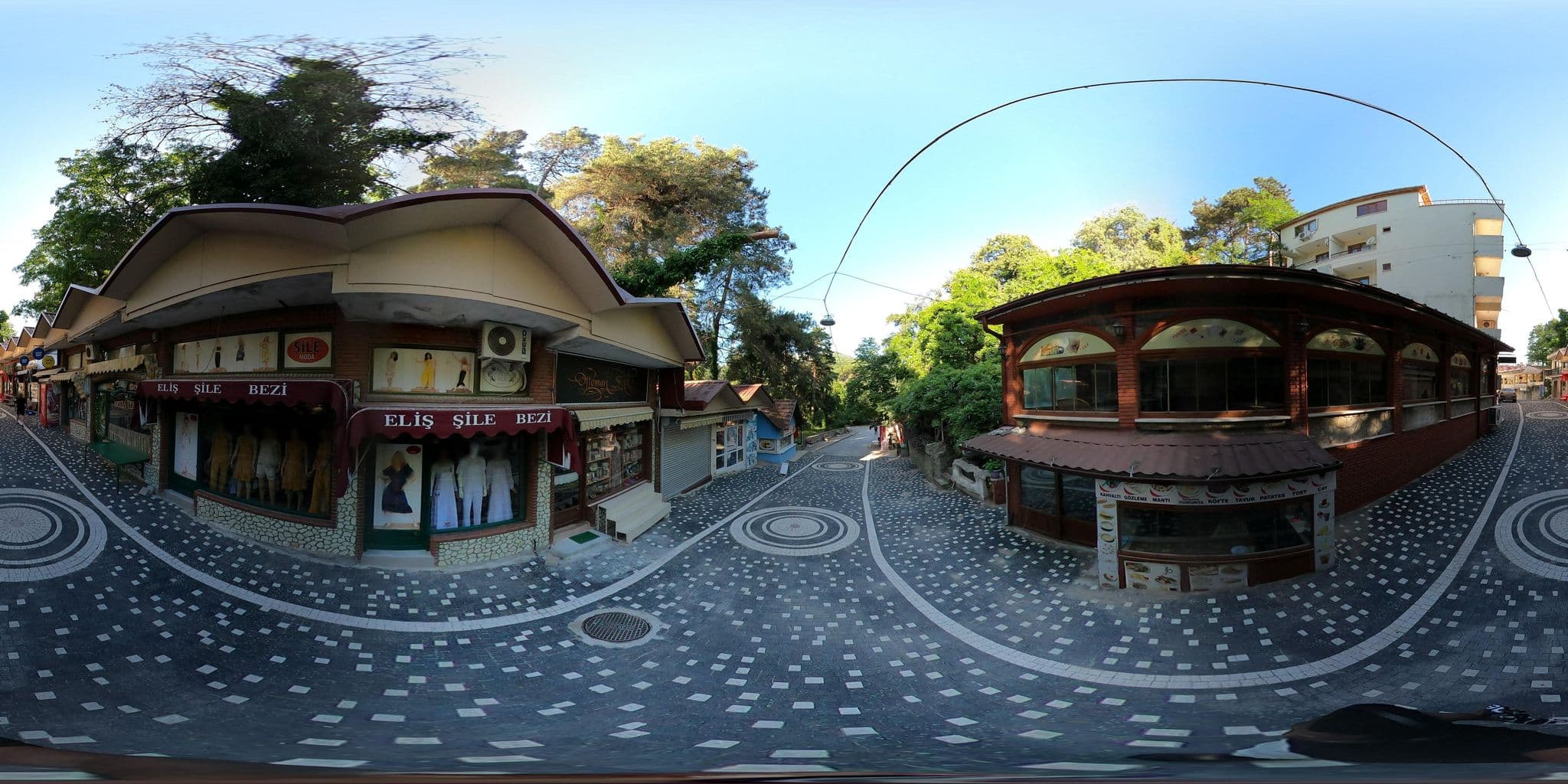 Street view near Limak Thermal Hotel Swimming Pool, Kadıköy — © Harsake (CC BY-SA · Mapillary)