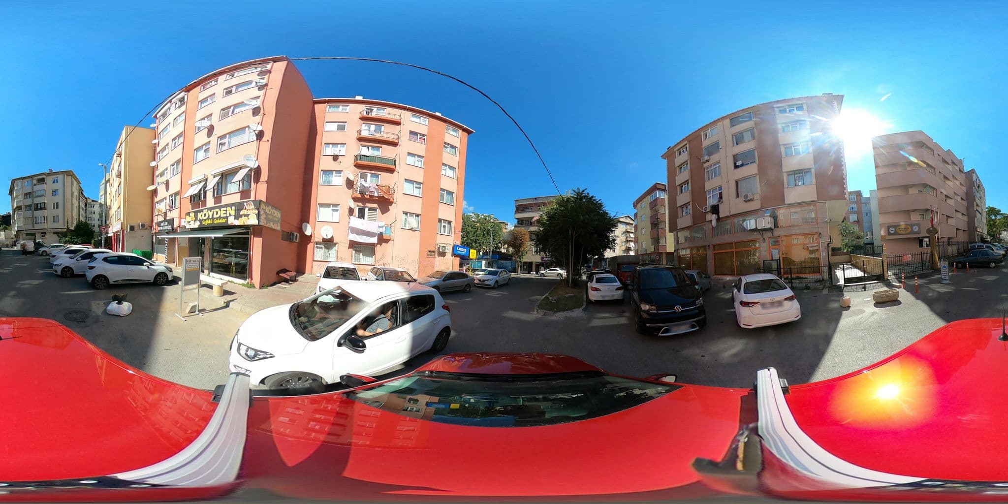 Street view near İlksan Kartal Konukevi, Maltepe — © ademturkmen (CC BY-SA · Mapillary)
