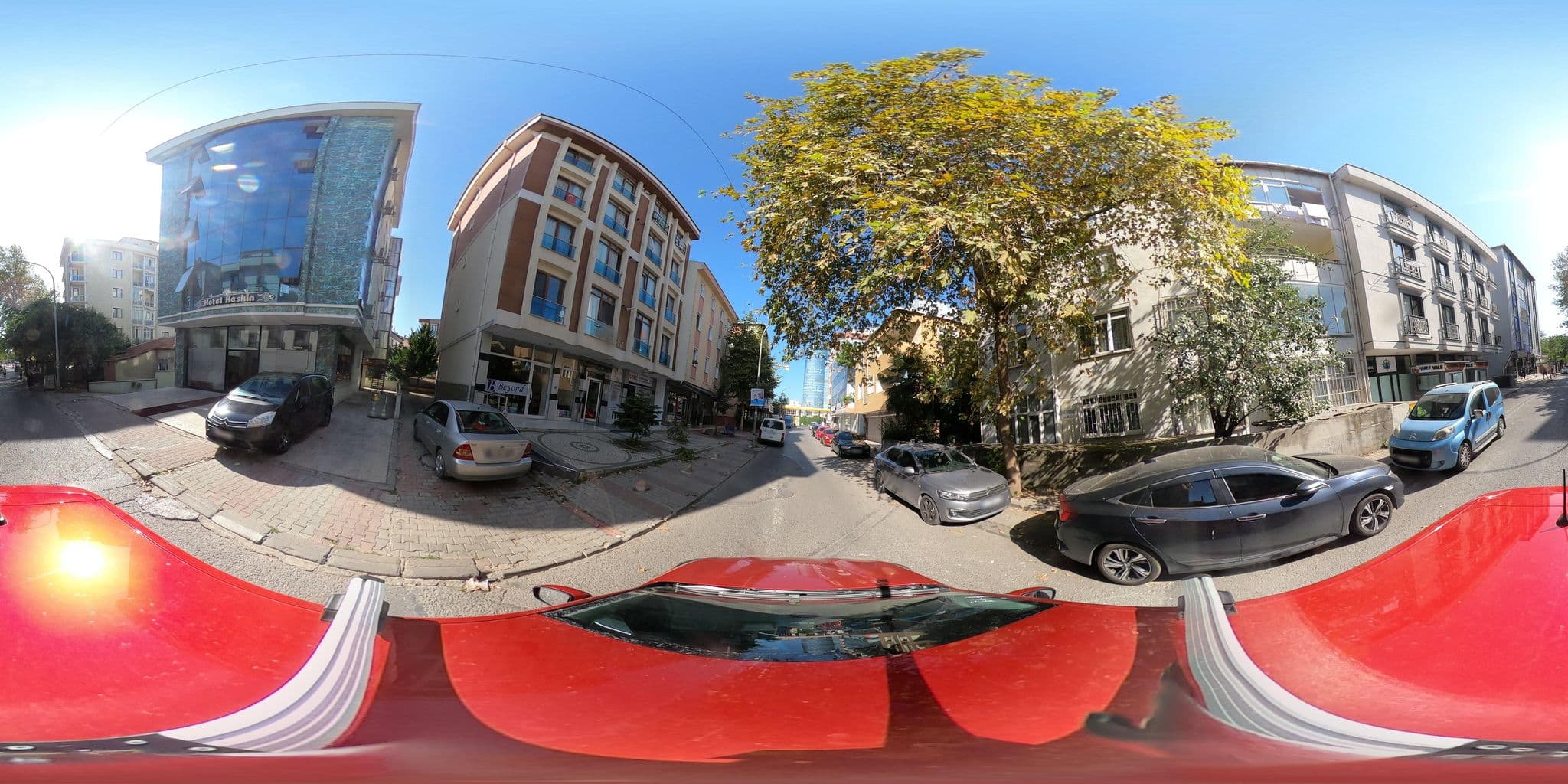 Street view near Lion Suite Hotel Kartal, Maltepe — © ademturkmen (CC BY-SA · Mapillary)