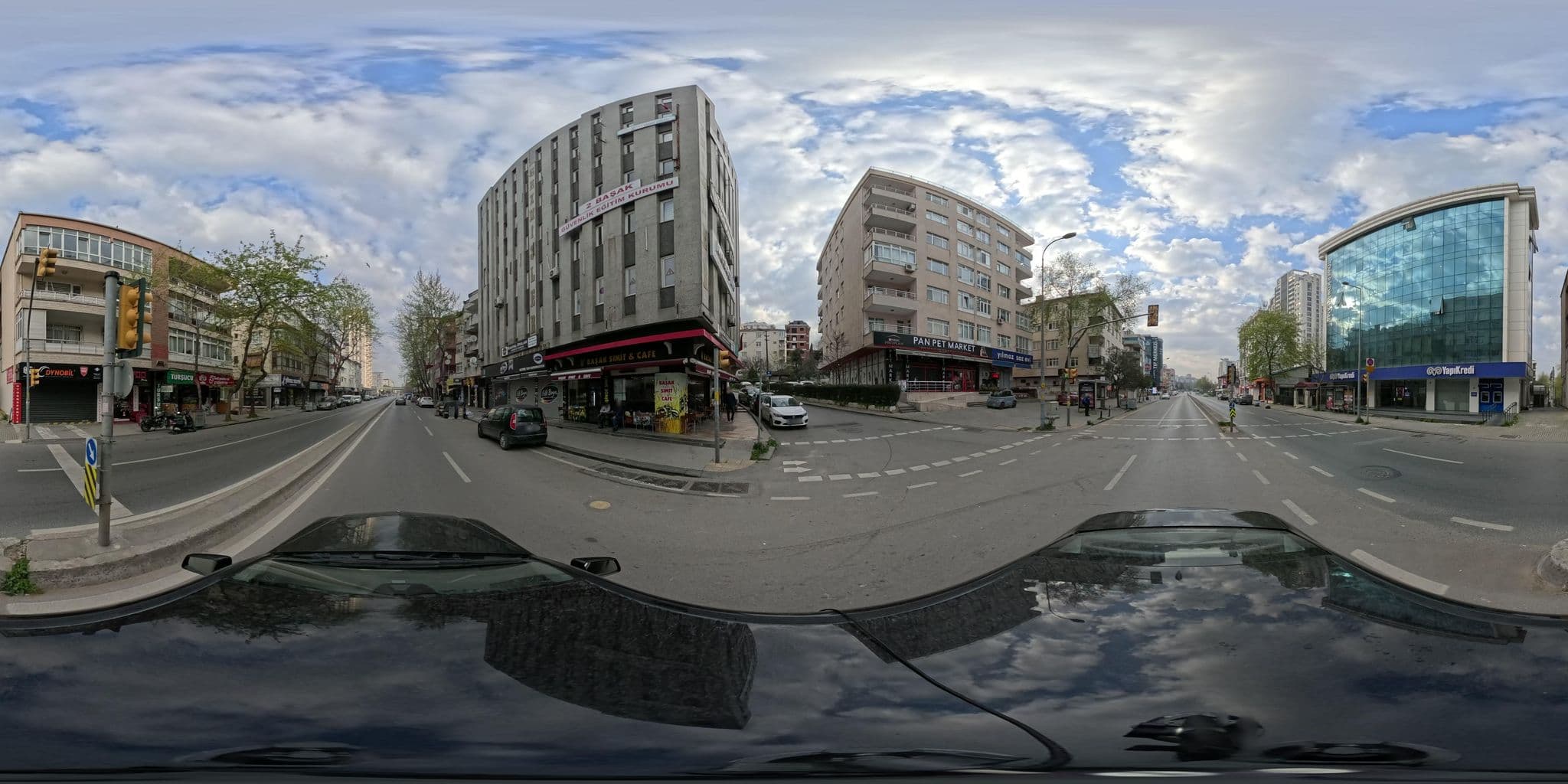 Street view near Trends Suites, Maltepe — © burakonder (CC BY-SA · Mapillary)