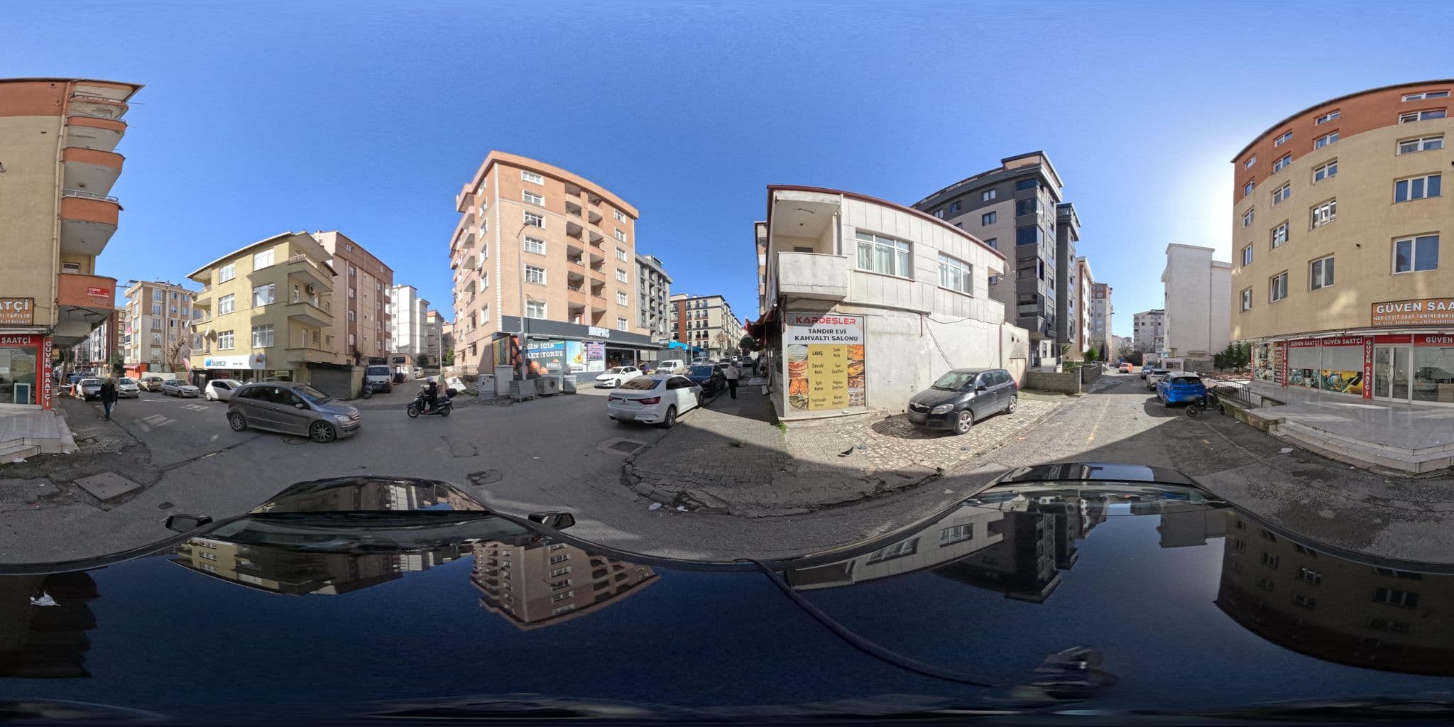 Street view near Titanik Hotel, Maltepe — © burakonder (CC BY-SA · Mapillary)