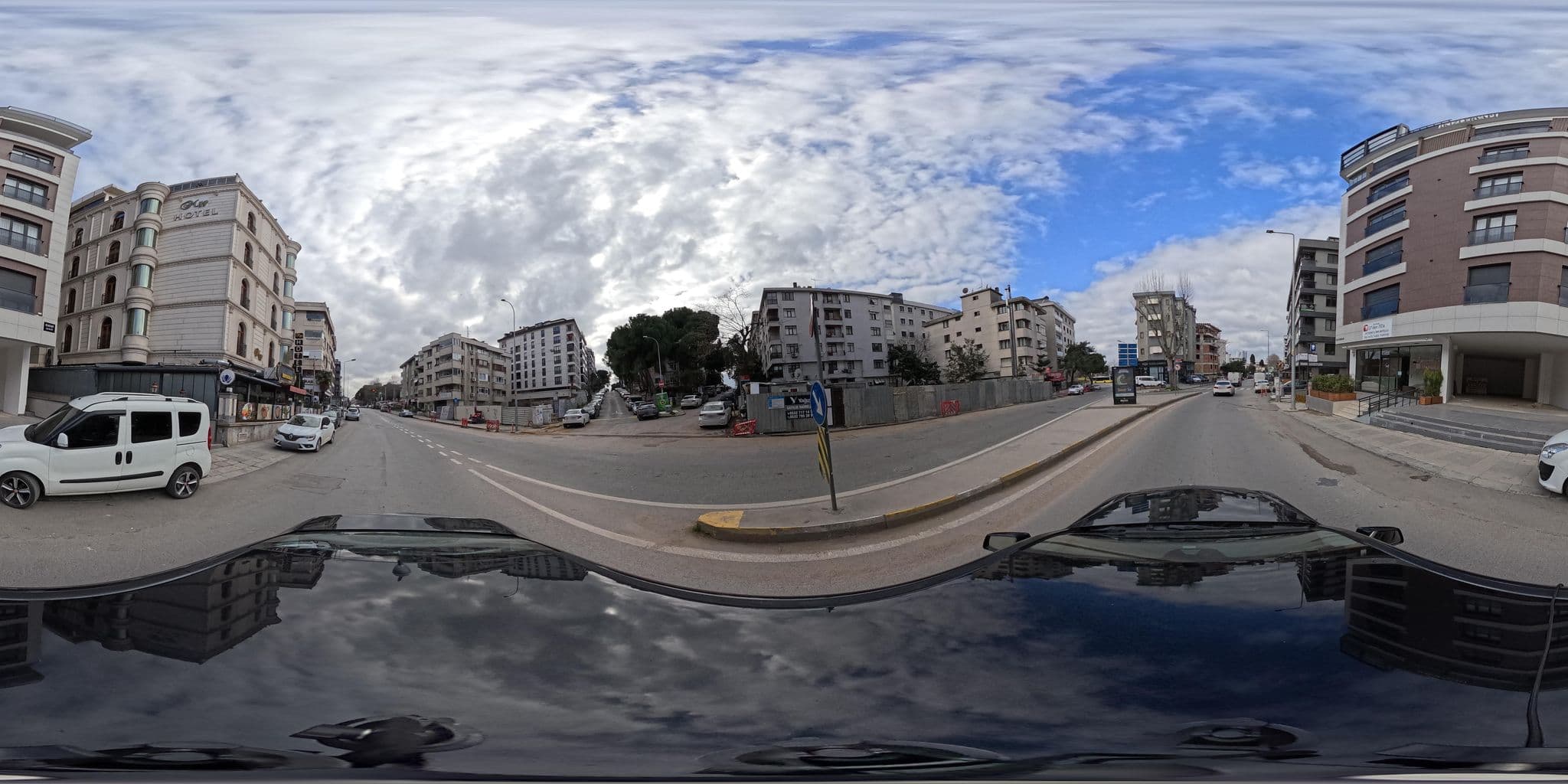 Street view near ISTANBUL MYY HOTEL ASIA, Adalar — © burakonder (CC BY-SA · Mapillary)