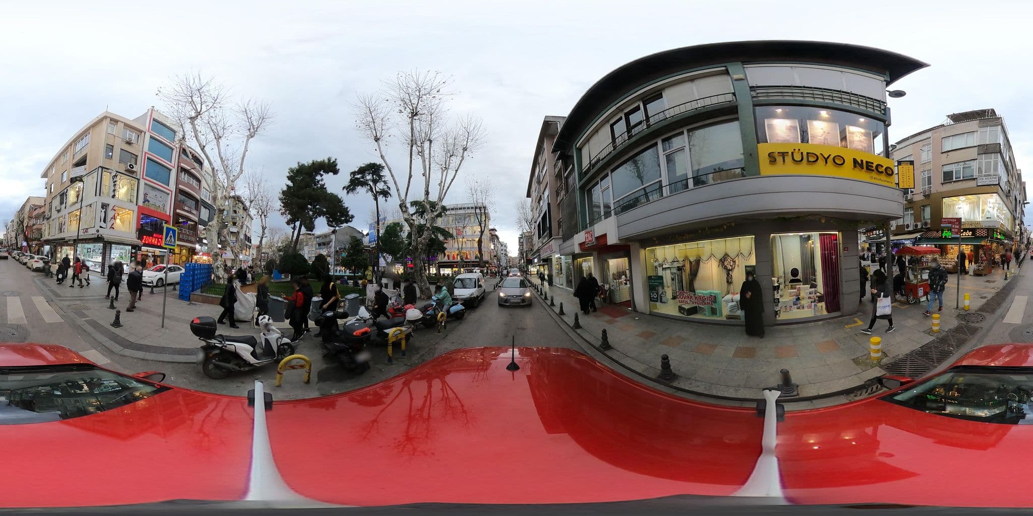 Street view near HİLL OTEL, Adalar — © ademturkmen (CC BY-SA · Mapillary)