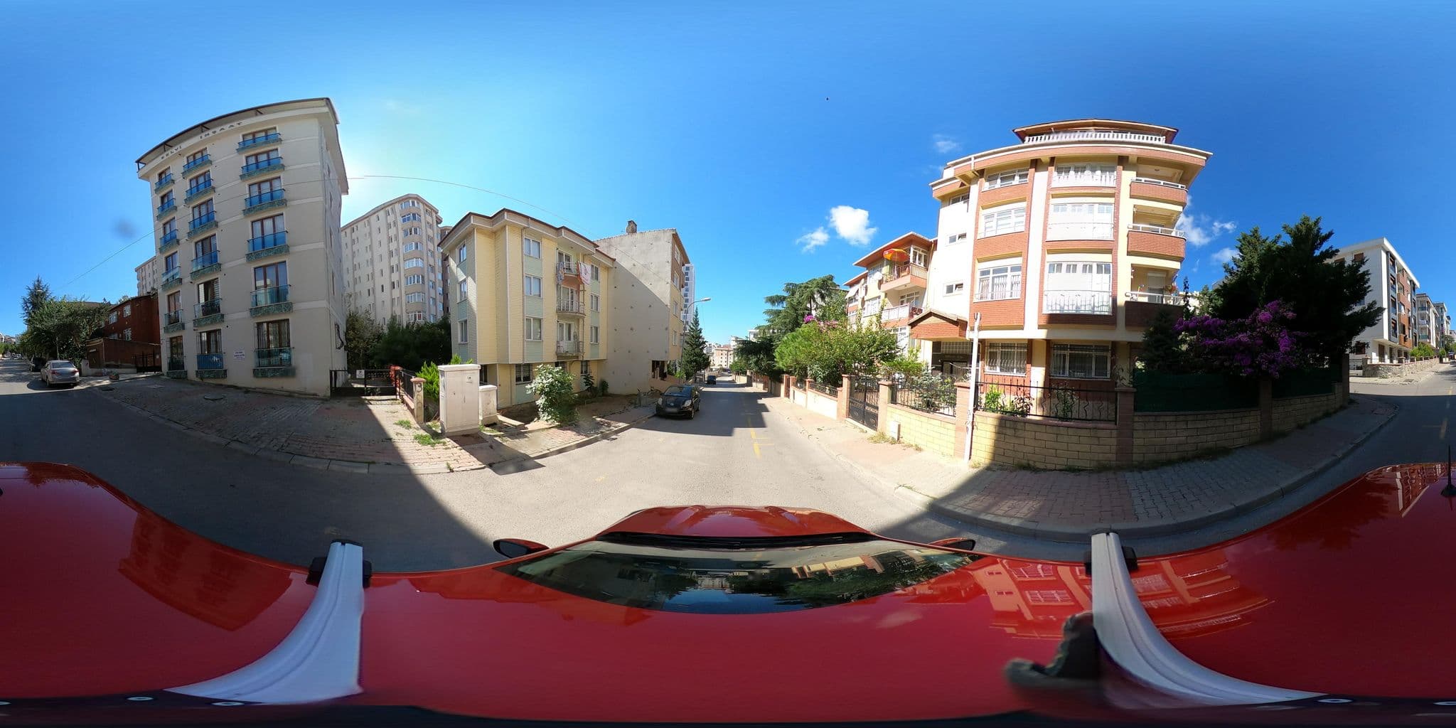 Street view near Lülü's Dream, Maltepe — © ademturkmen (CC BY-SA · Mapillary)