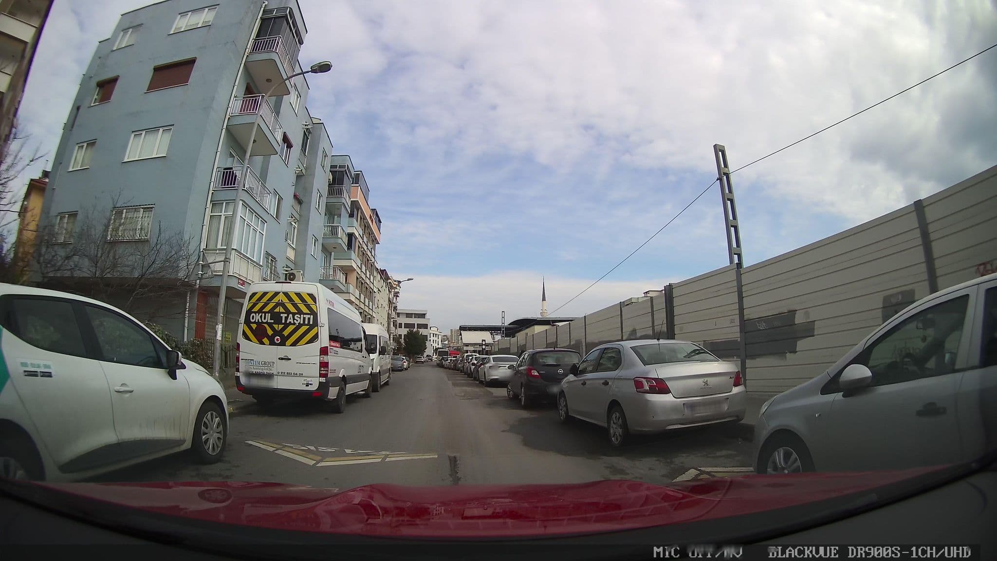 Street view near 216 YALI SUİTES, Sultanbeyli — © ademturkmen (CC BY-SA · Mapillary)