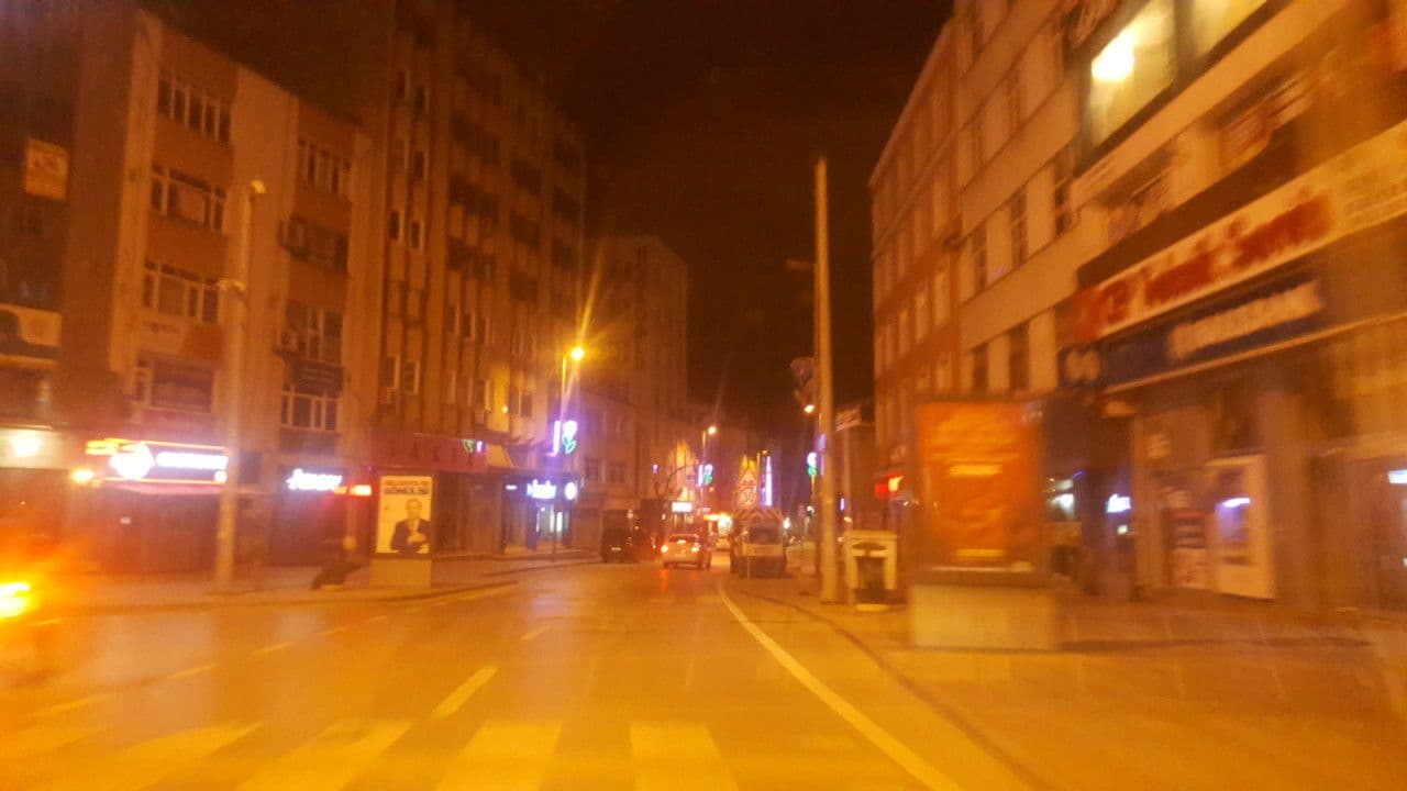 Street view near holidayinn gebze, Gebze — © emrezbas (CC BY-SA · Mapillary)