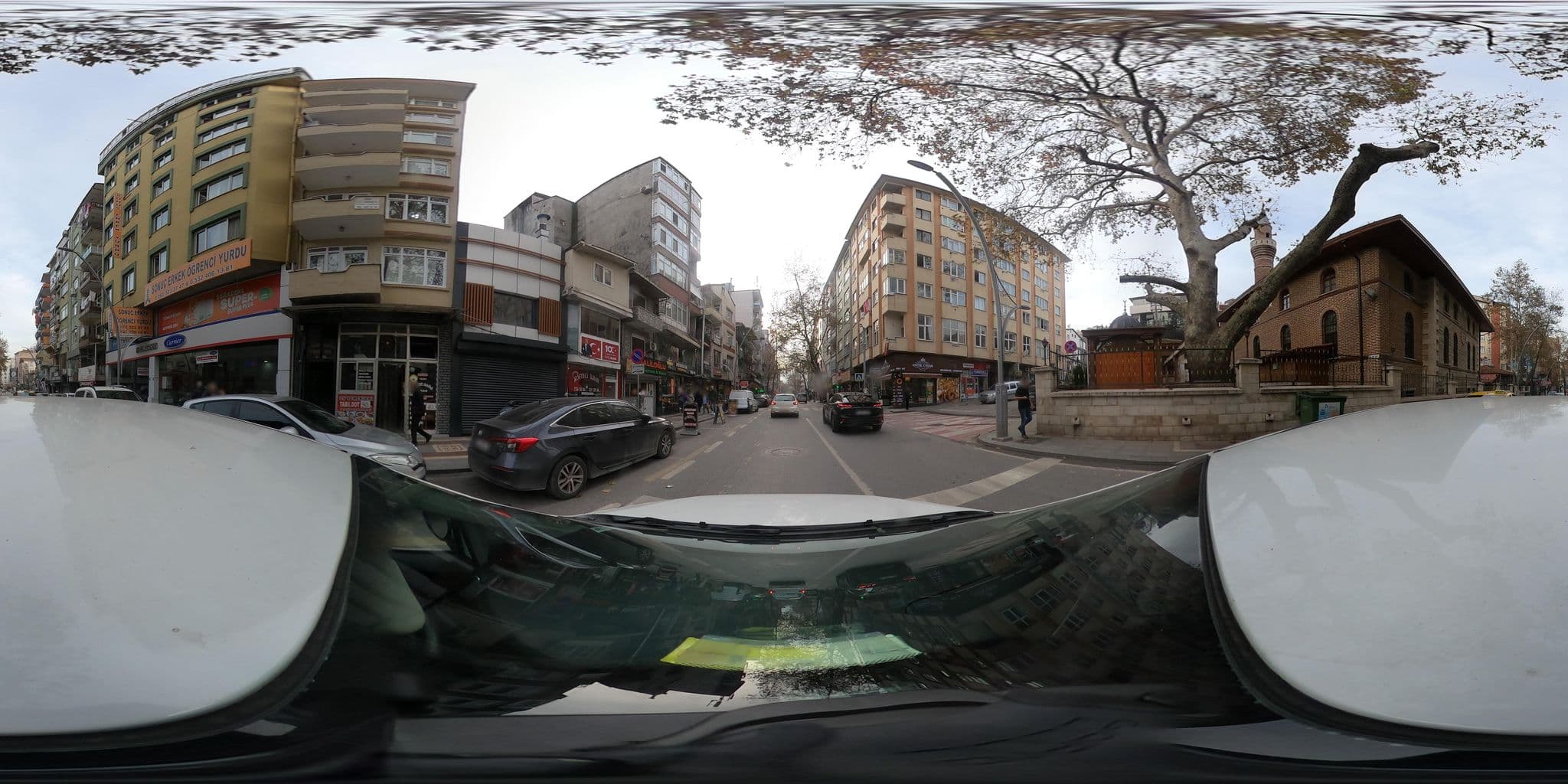 Street view near Sonuç Erkek Öğrenci Yurdu, İzmit — © Zafer (CC BY-SA · Mapillary)