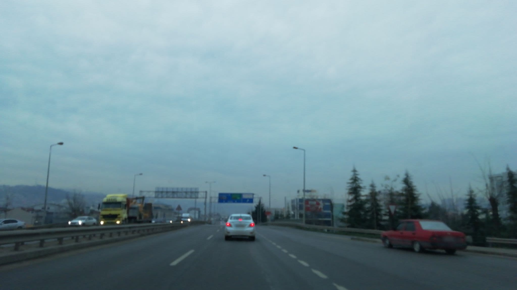 Street view near Macaron Konağı, İzmit — © okansafak (CC BY-SA · Mapillary)