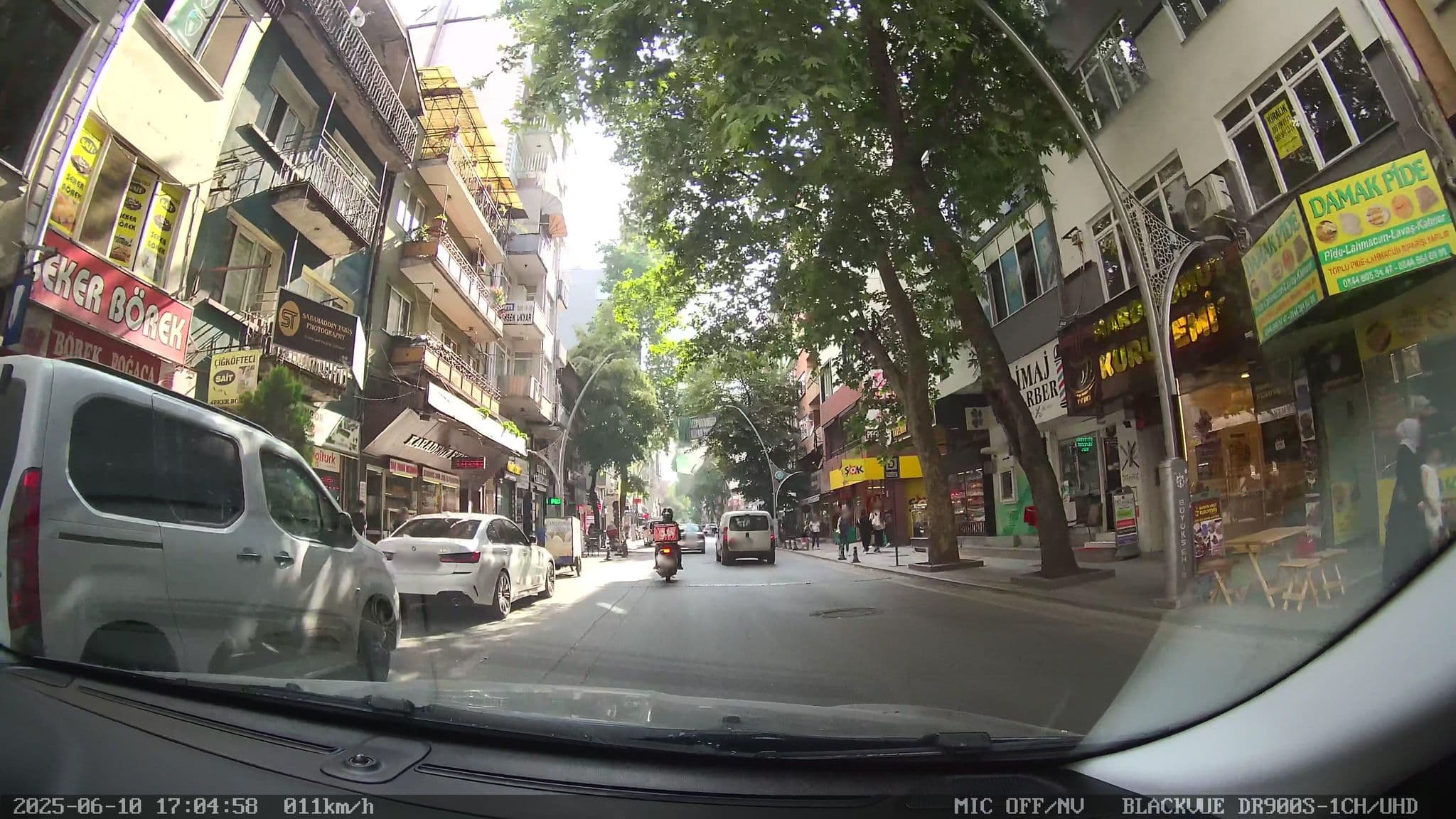 Street view near KILIÇHAN BUTİK OTEL & SUİT, İzmit — © Zafer (CC BY-SA · Mapillary)