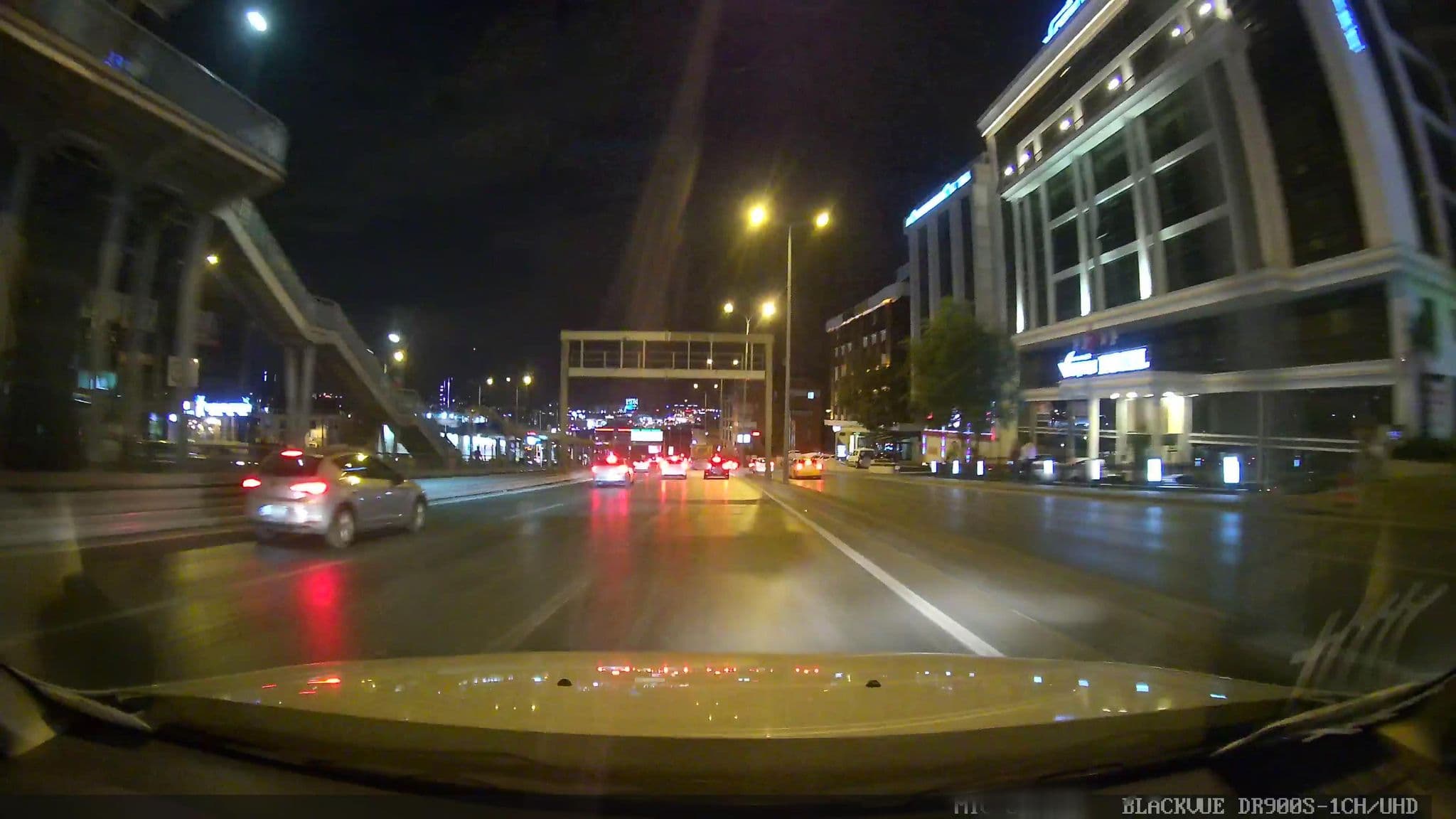 Street view near Topuzlar Otel, Yakuplu — © lutfullah (CC BY-SA · Mapillary)