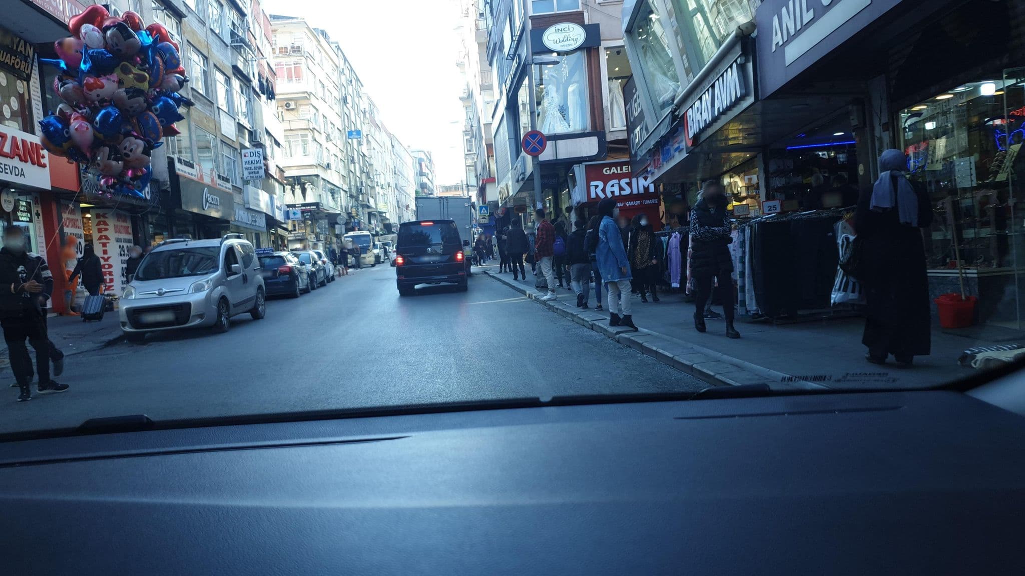 Street view near Hayırlı Cuma'lar!, Bahçelievler — © merdt (CC BY-SA · Mapillary)