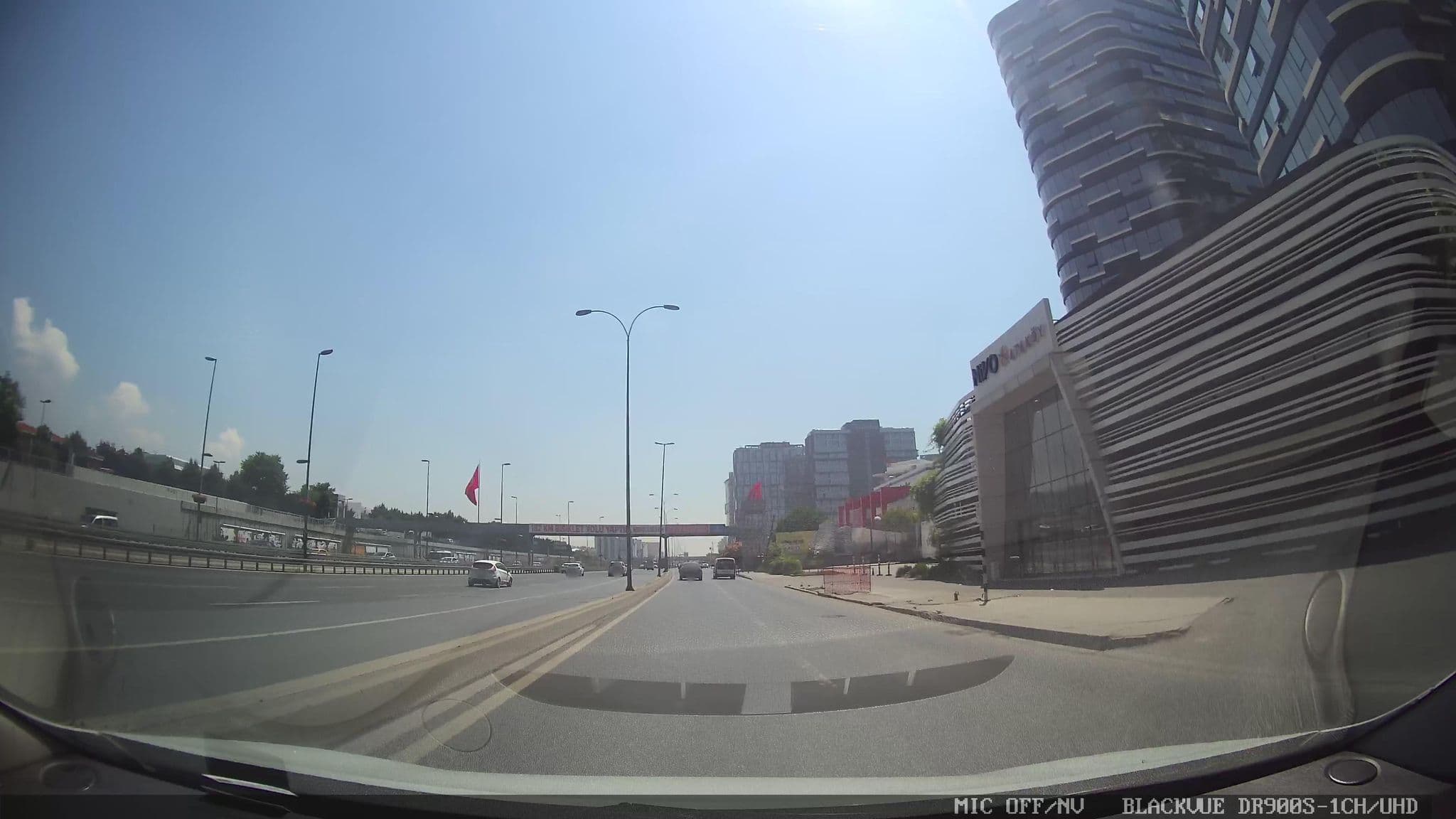 Street view near DİSCOVERY GROUP TURKEY, Bahçelievler — © ahmetegri (CC BY-SA · Mapillary)