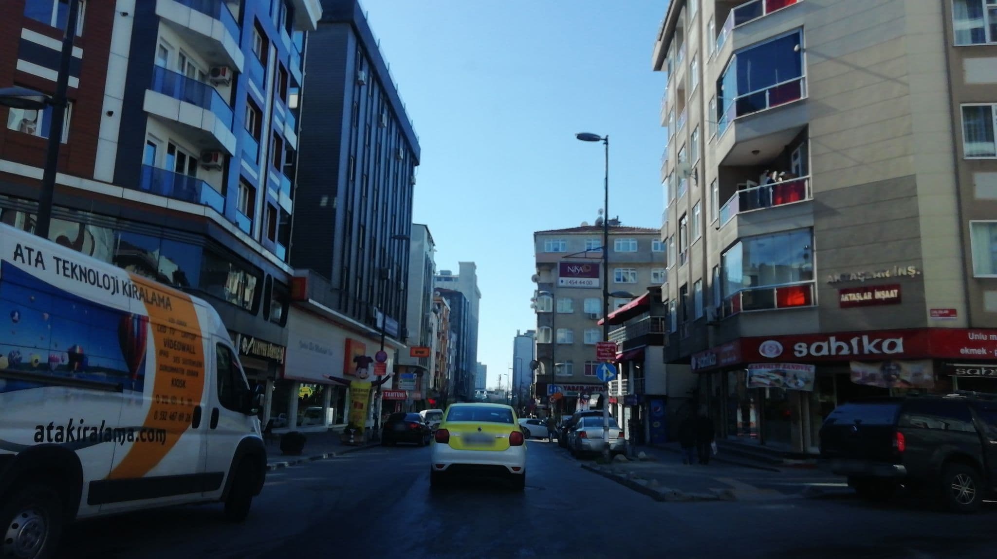 Street view near Burç Pansiyon, Bahçelievler — © okansafak (CC BY-SA · Mapillary)
