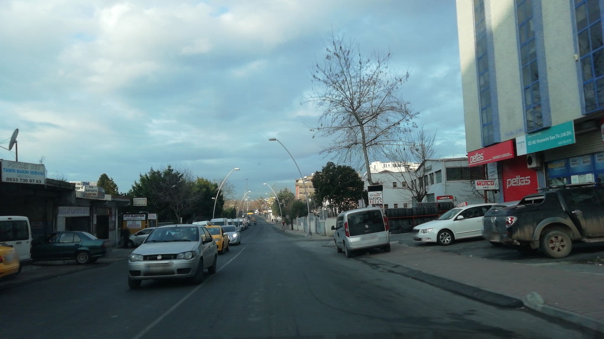 Street view near Yavuz hotel, Bahçelievler — © okansafak (CC BY-SA · Mapillary)