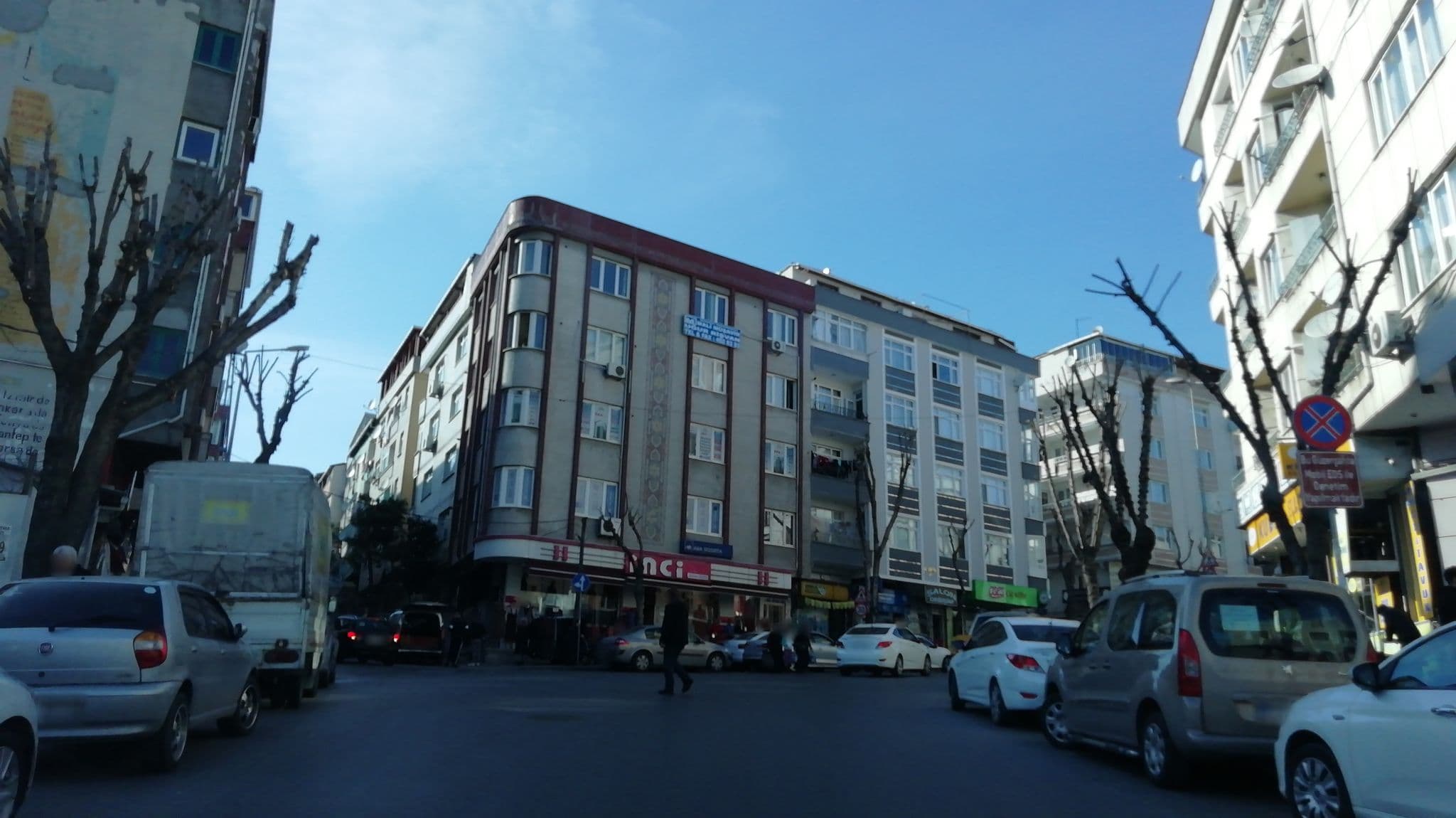 Street view near Stop Over Suites, Bahçelievler — © okansafak (CC BY-SA · Mapillary)