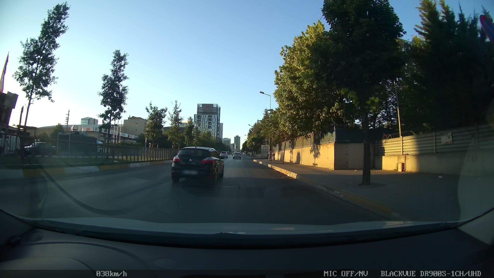 Street view near 212 Avm Otopark, Bağcılar — © ahmetegri (CC BY-SA · Mapillary)
