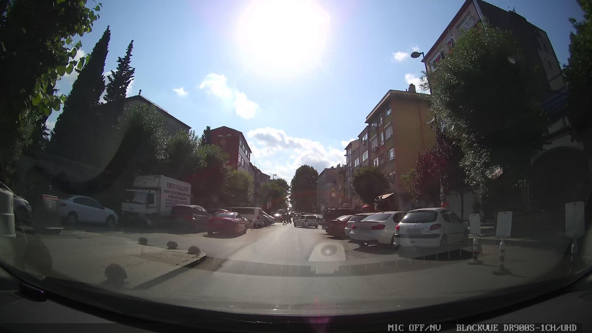 Street view near Safranbolu Selvili koski, Istanbul — © asturksever (CC BY-SA · Mapillary)