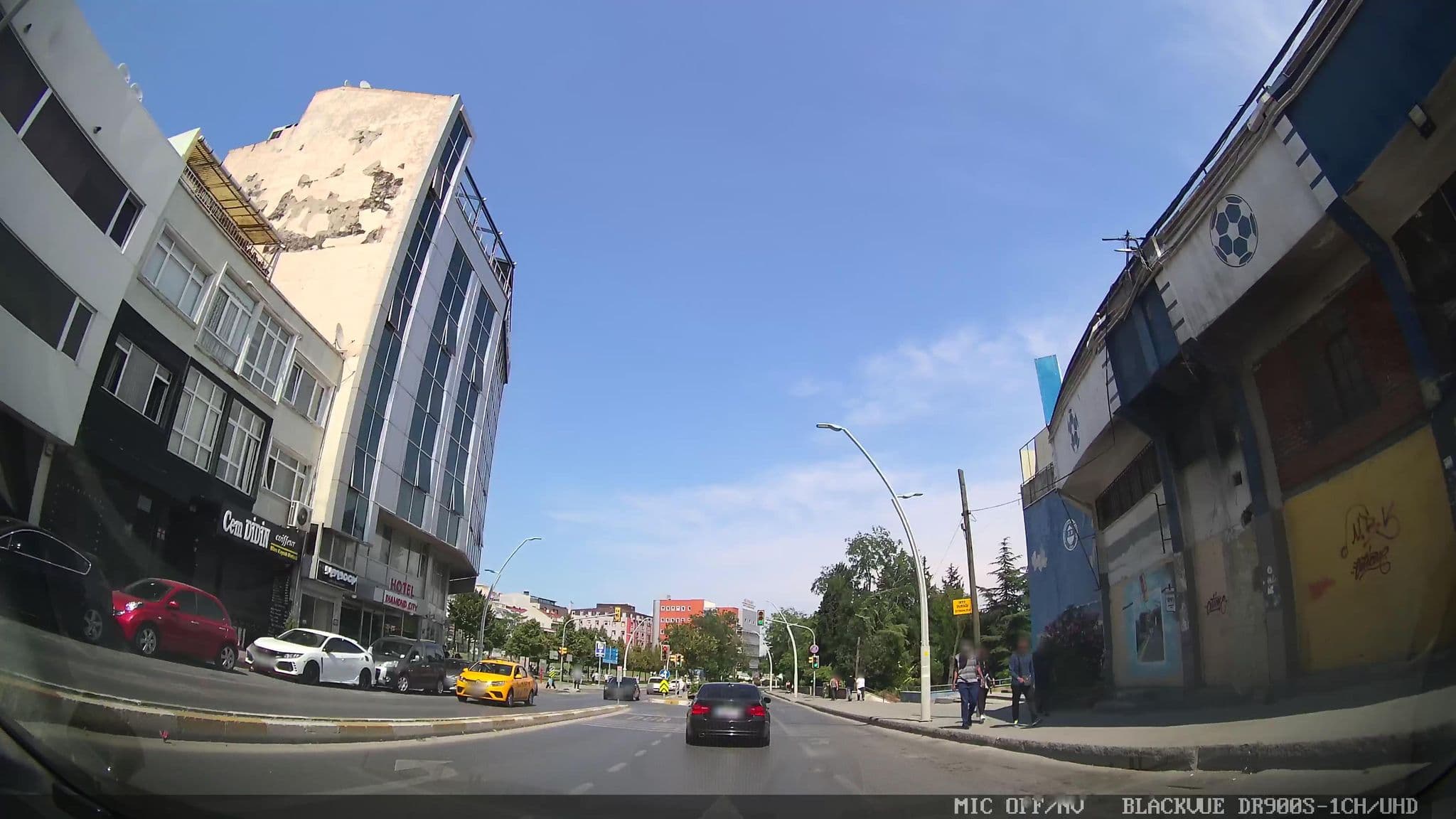Street view near Grand Abimo Hotel, Zeytinburnu — © azadezey (CC BY-SA · Mapillary)