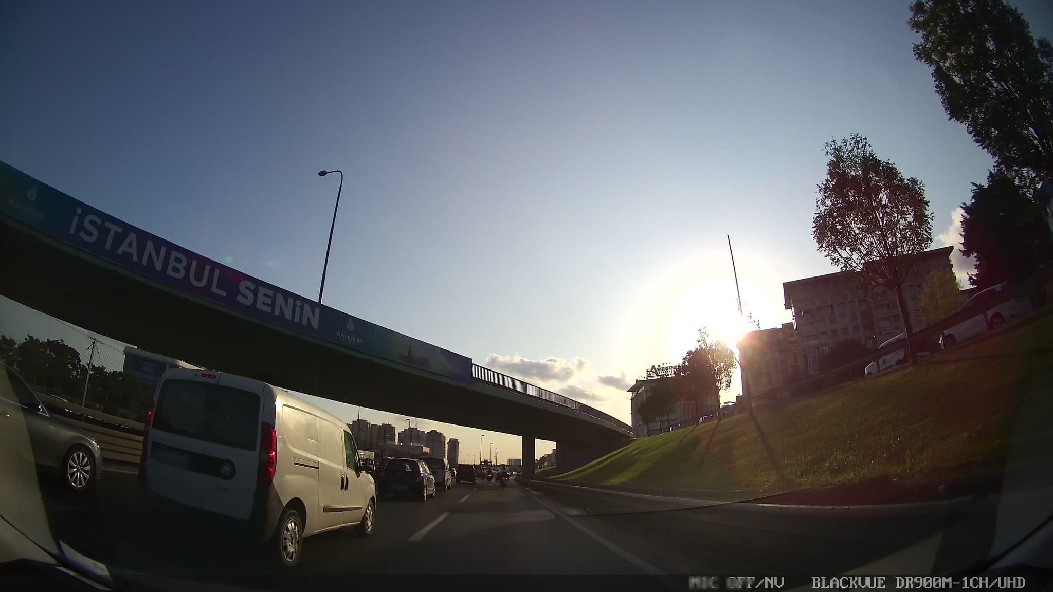 Street view near Azak Otel Topkapı, Fatih — © asturksever (CC BY-SA · Mapillary)