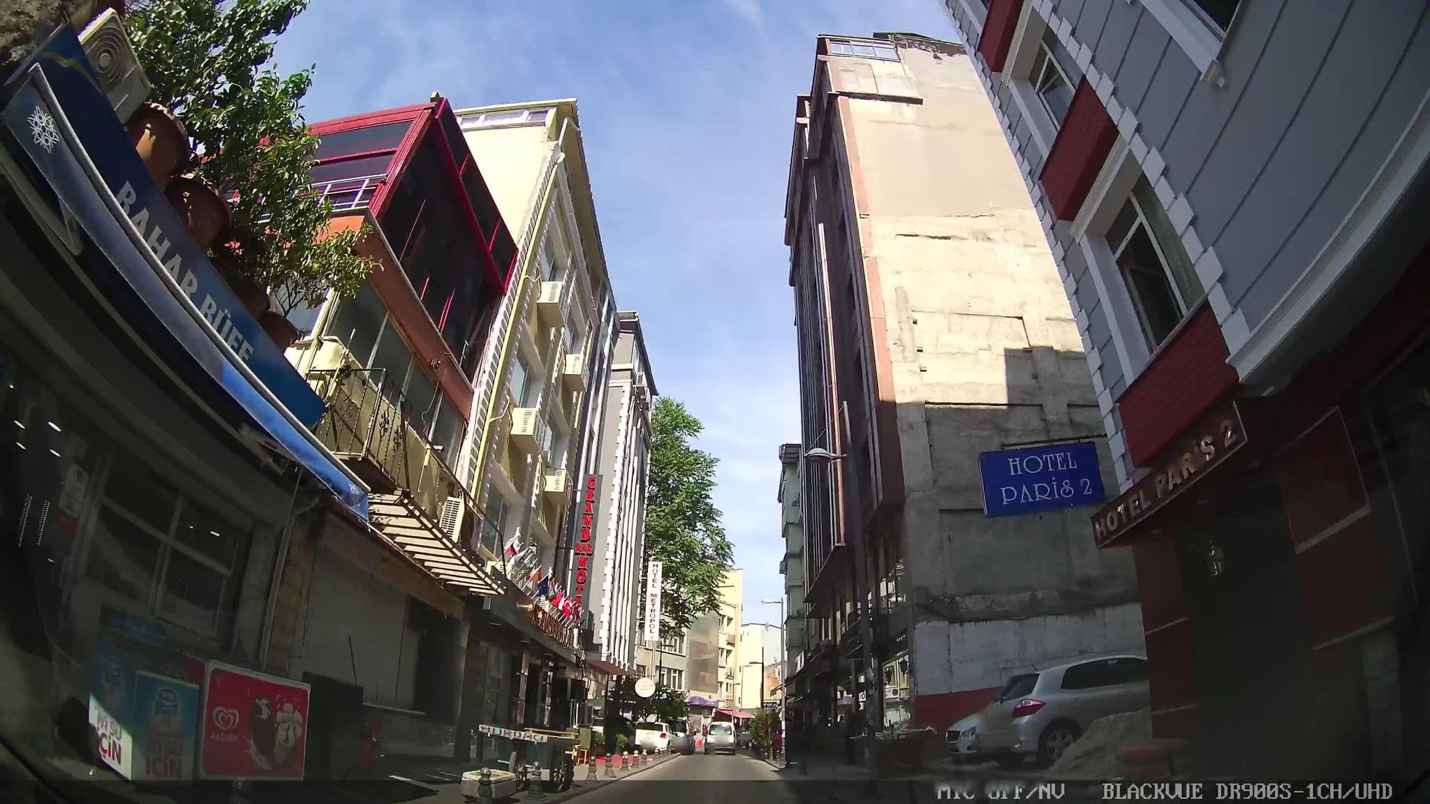 Street view near Room 404, Istanbul — © asturksever (CC BY-SA · Mapillary)