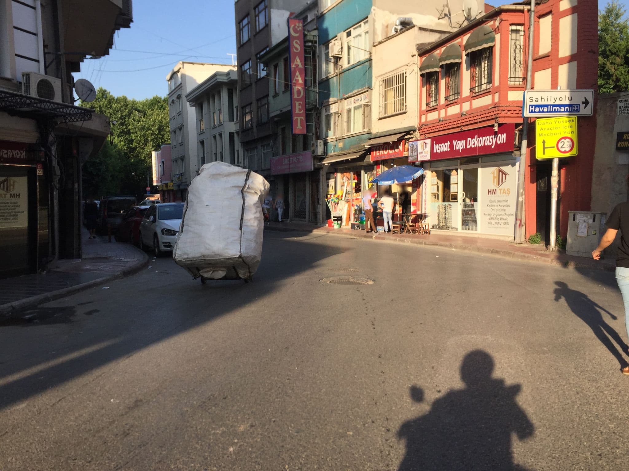 Street view near Lika 2 Otel, Sultanahmet — © sessiznotalar (CC BY-SA · Mapillary)