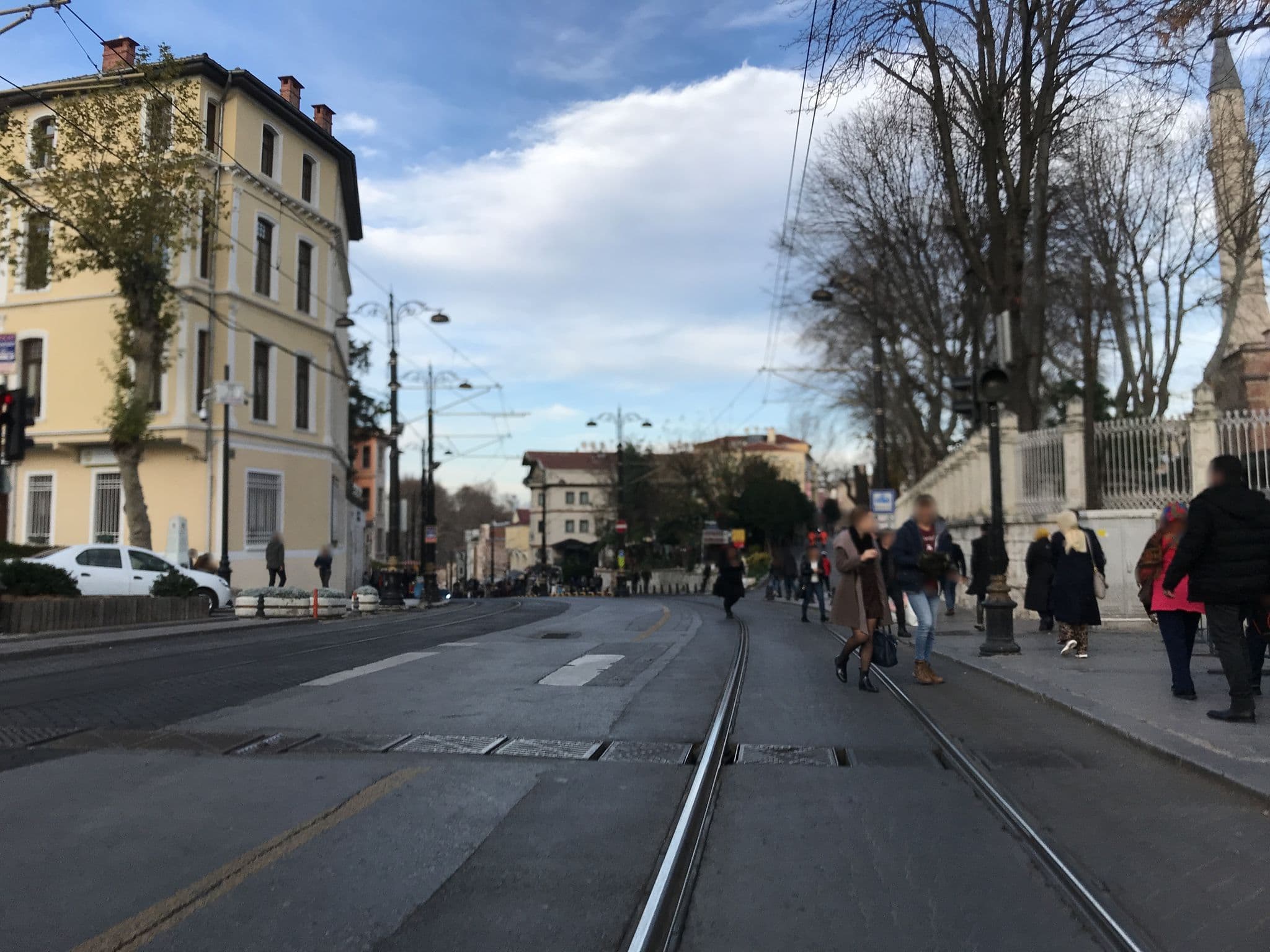 Street view near Gold North Hotel, Sultanahmet — © asturksever (CC BY-SA · Mapillary)