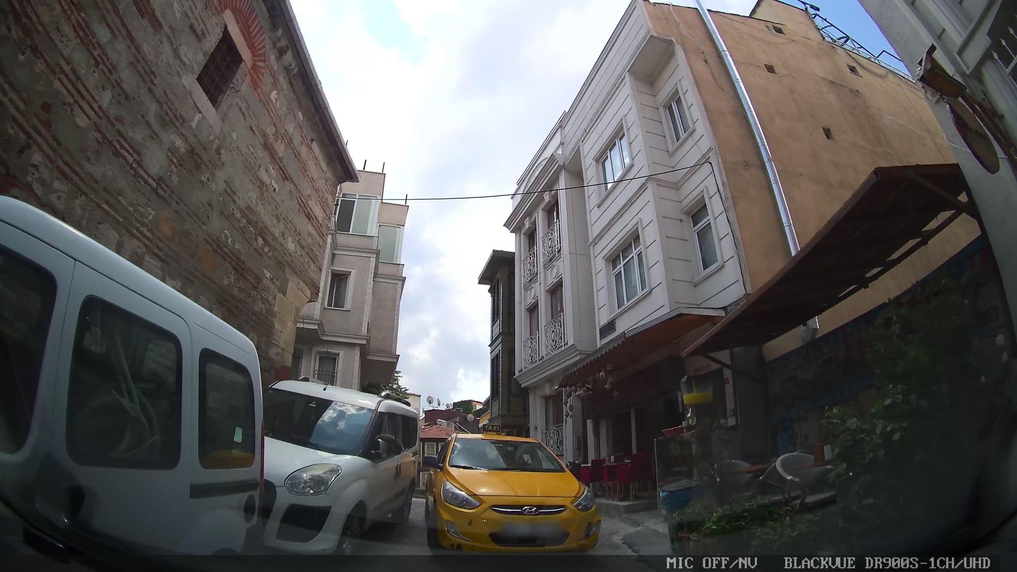 Street view near Aleph Hotel Istanbul, Sultanahmet — © asturksever (CC BY-SA · Mapillary)