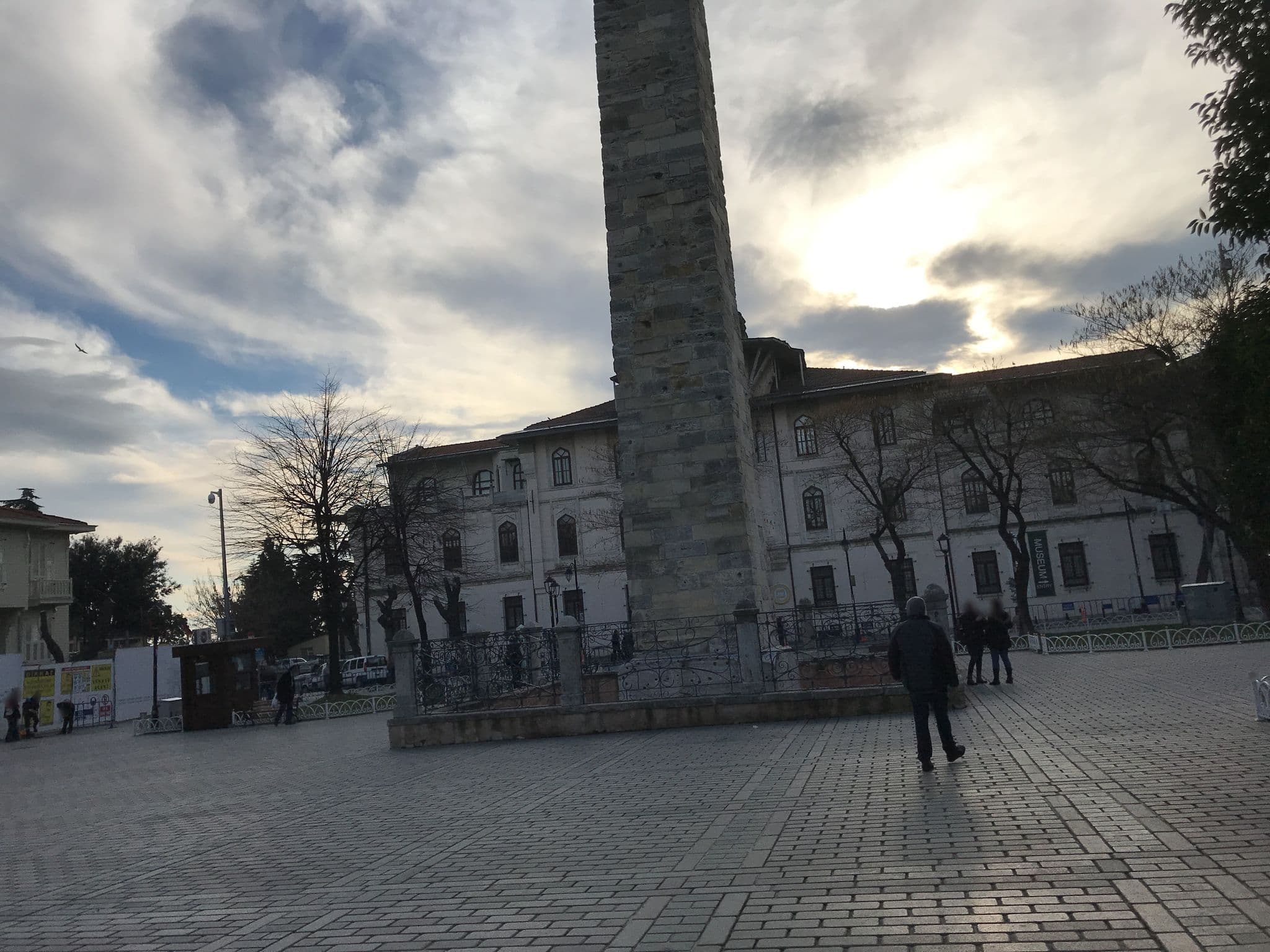 Street view near Collesium Hotel, Sultanahmet — © asturksever (CC BY-SA · Mapillary)
